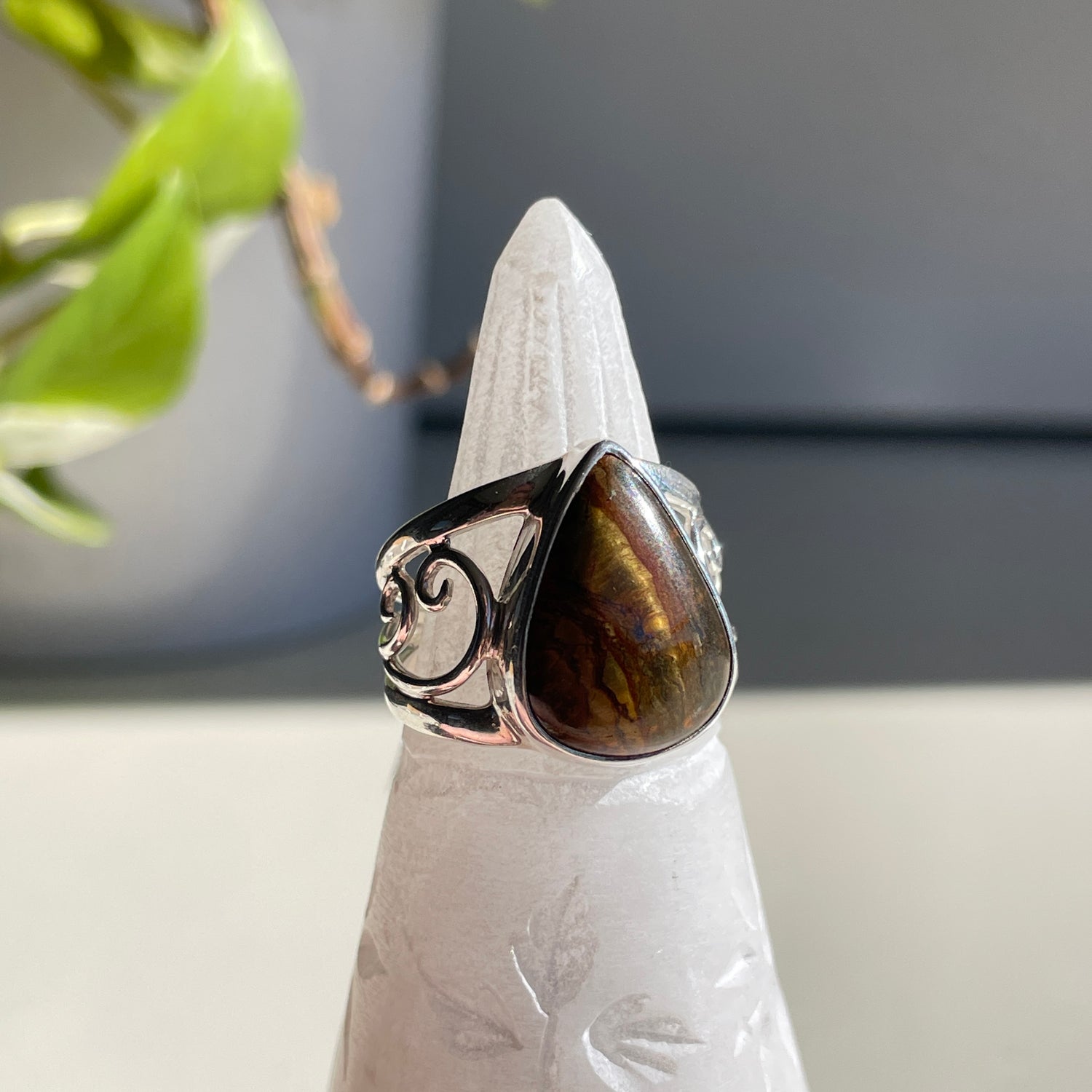 Tigers Eye Teardrop Ring Sz8