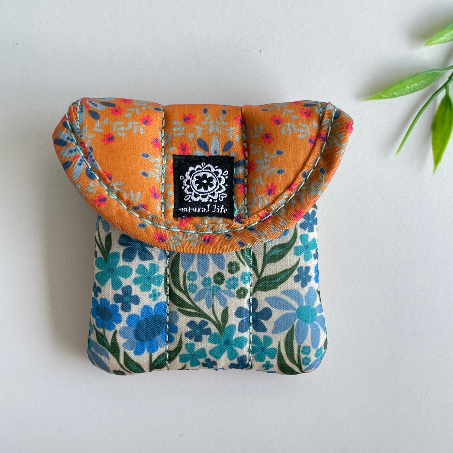 Ear Bud Case Orange Blue BAG000133