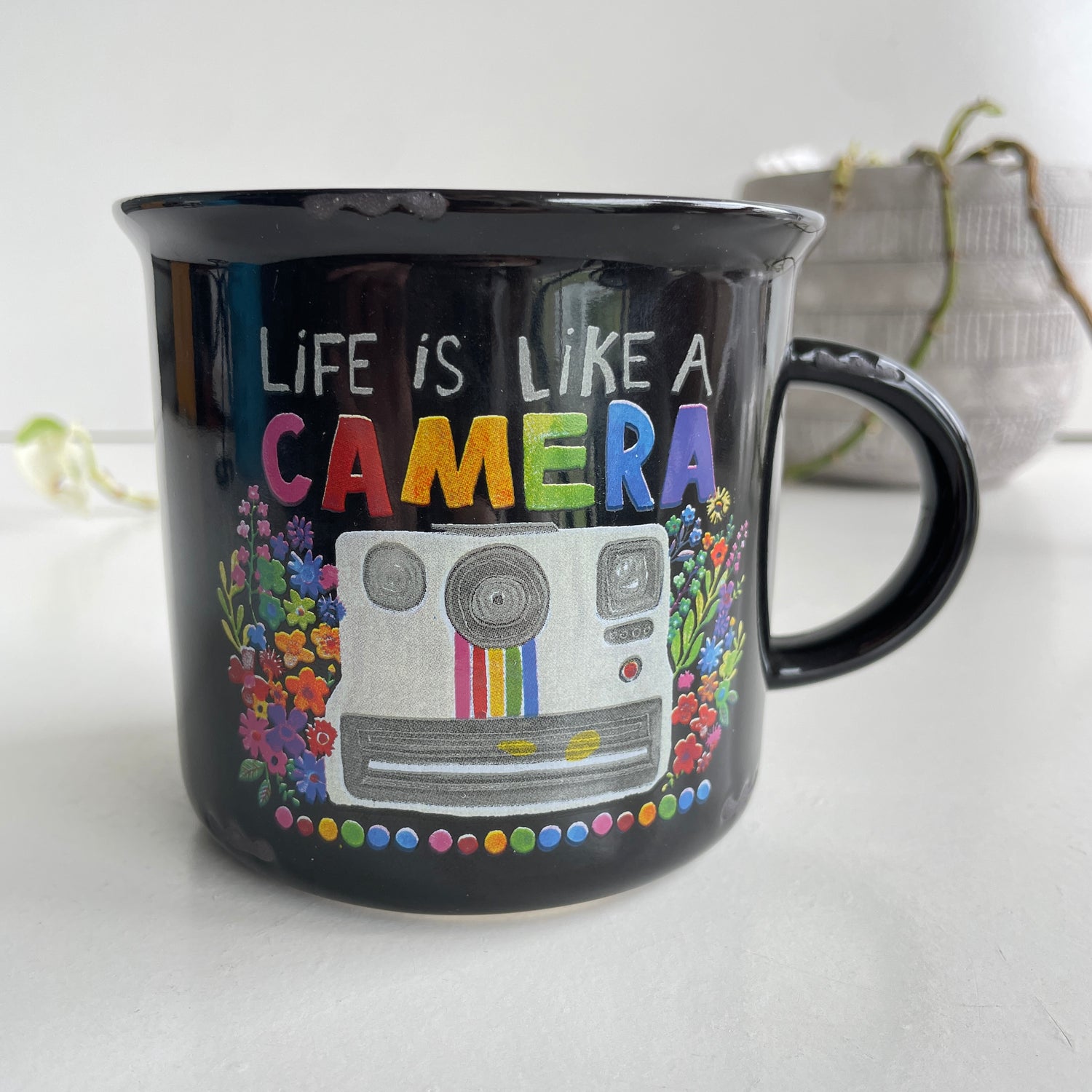Life Is Like. A Camera Mug mug000064