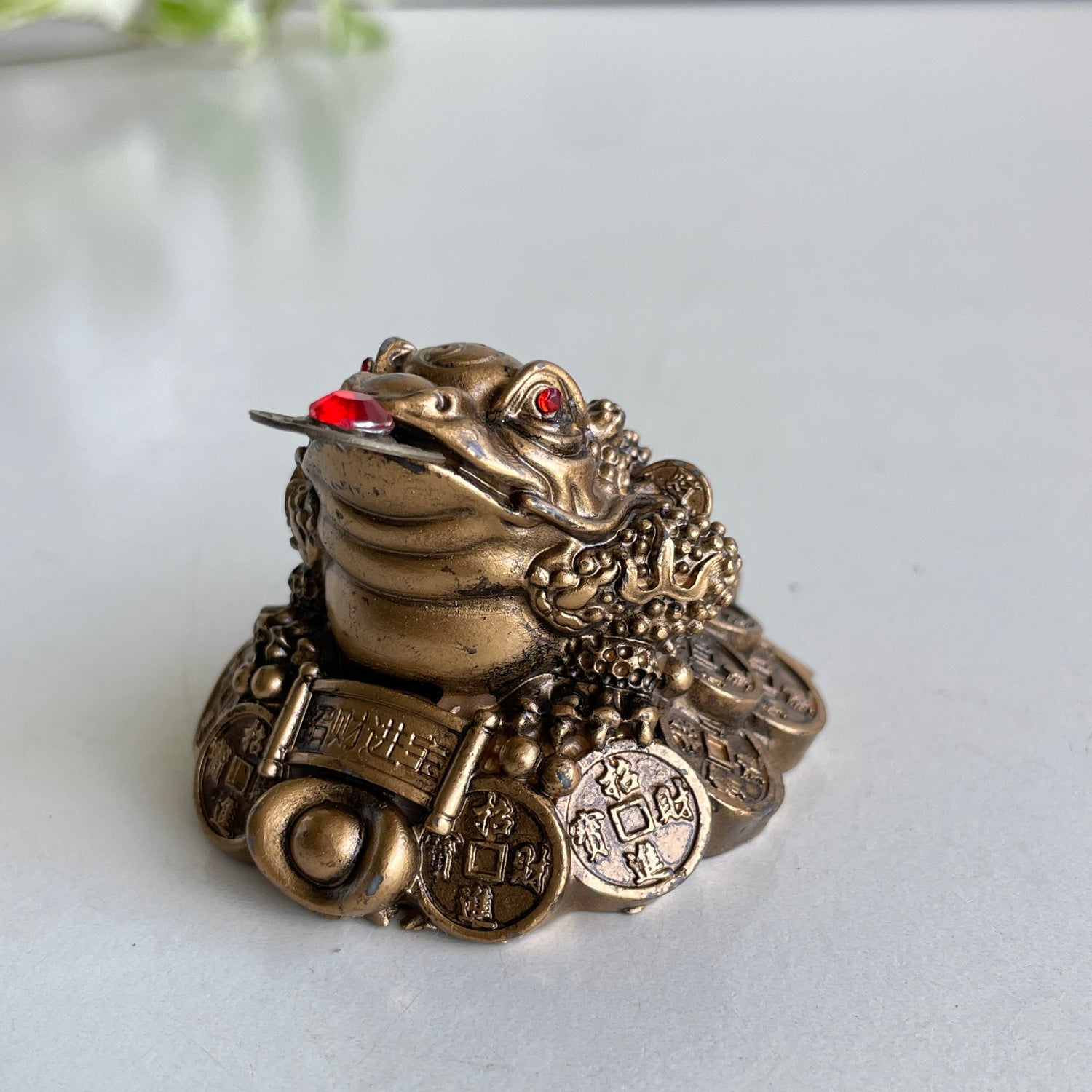Gold Money Frog Toad 6cm Q2243-6