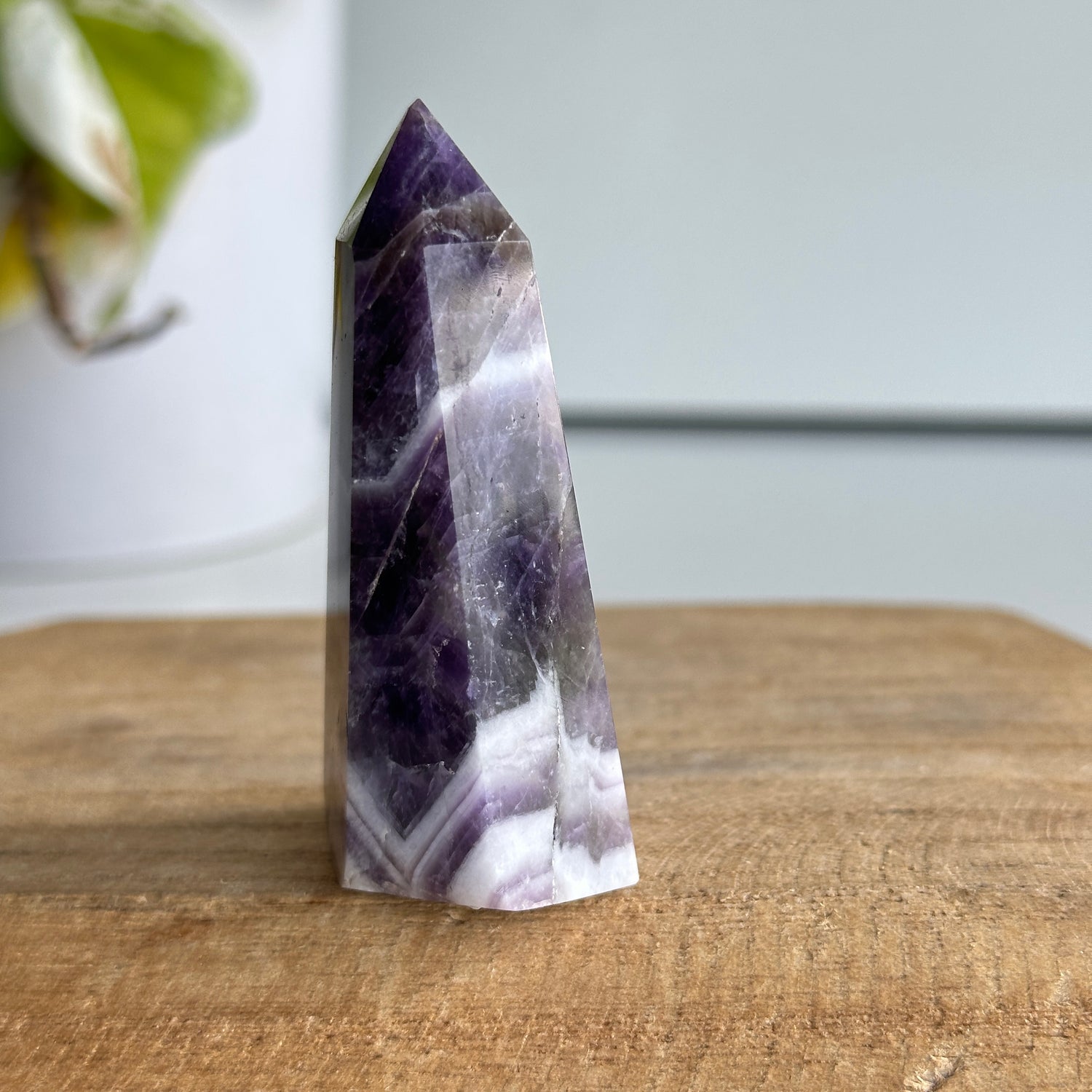 Chevron Amethyst Generator 6.8cm