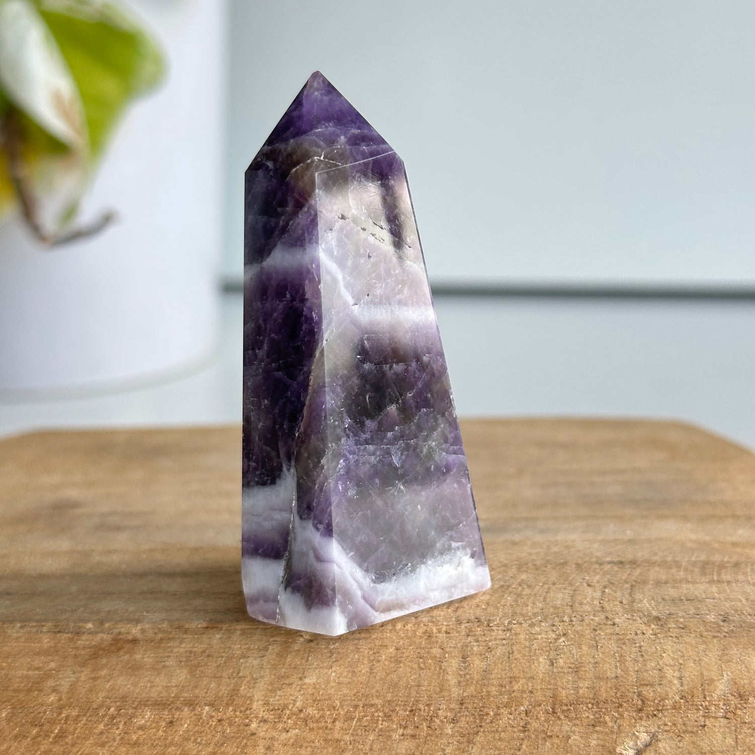 Chevron Amethyst Generator 6.8cm