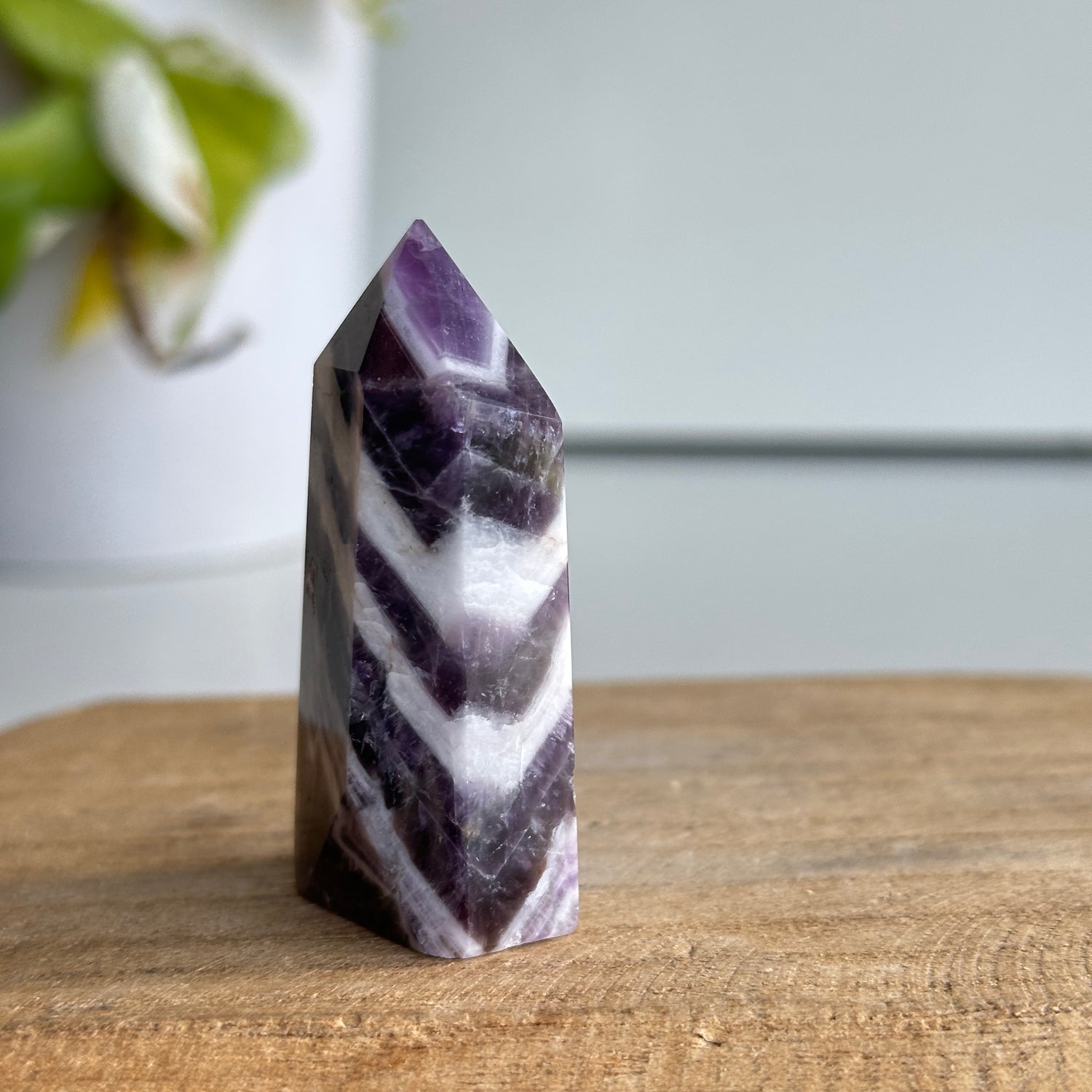 Chevron Amethyst Generator 5.9cm