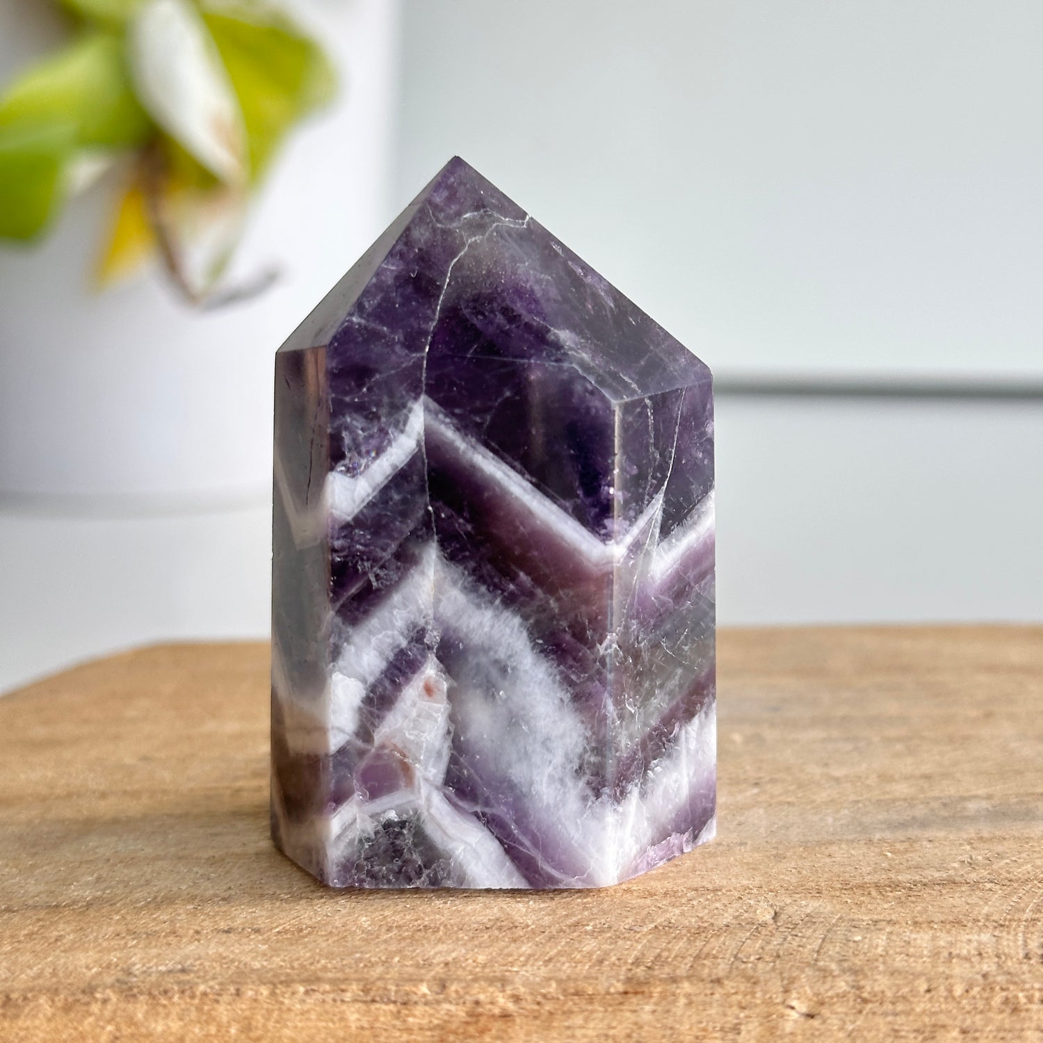 Chevron Amethyst Generator 6cm