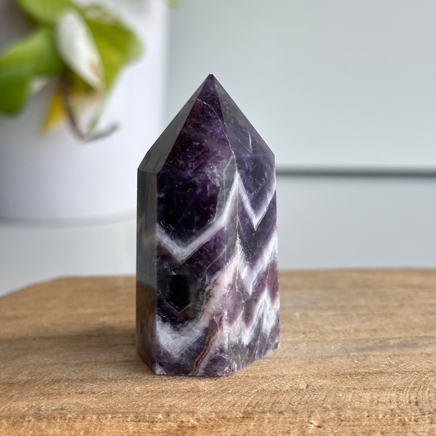 Chevron Amethyst Generator 6cm