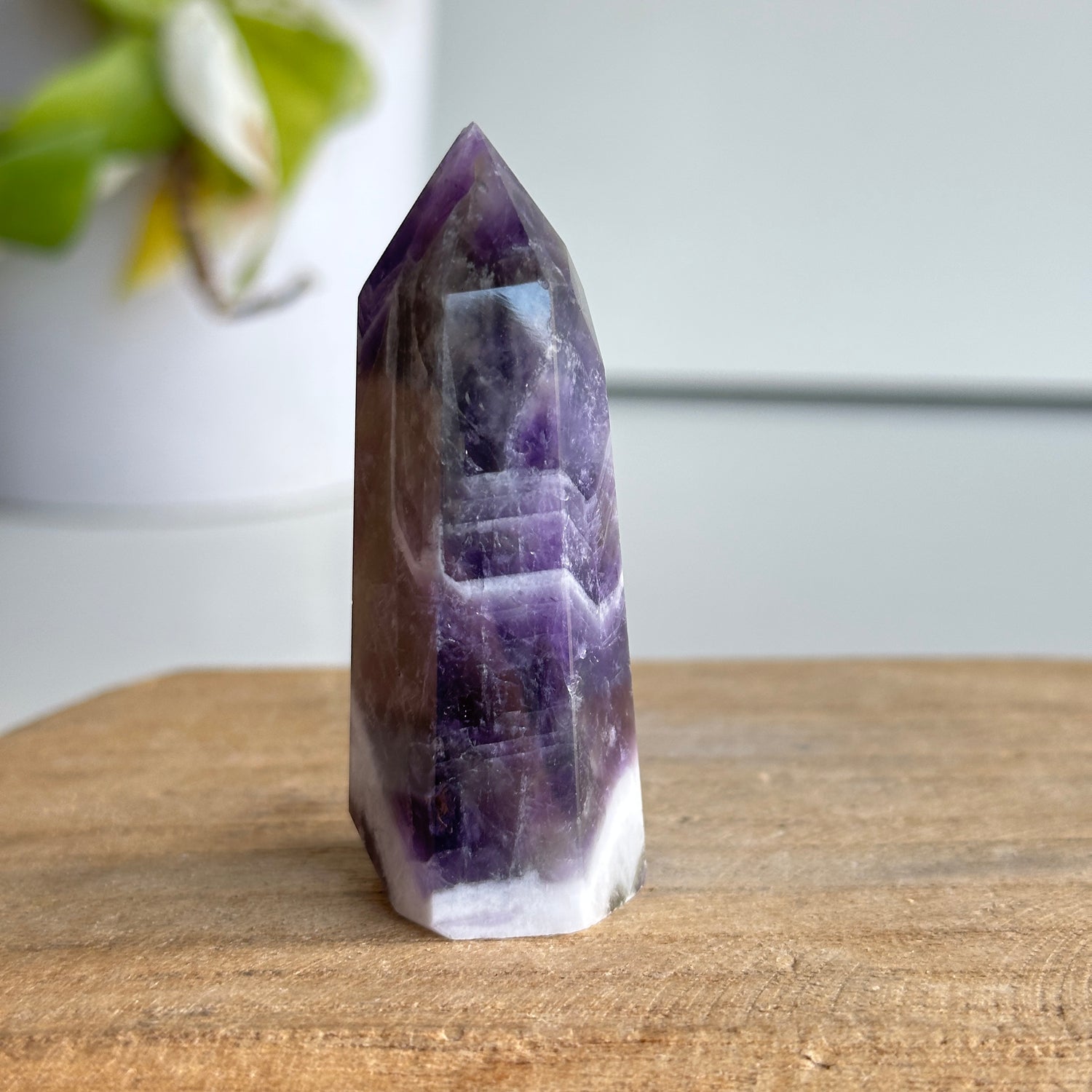 Chevron Amethyst Generator 6.6cm