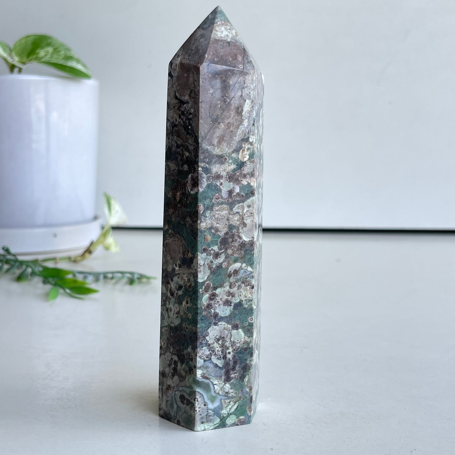 Rhyolite Flower & Green Jasper Generator 14.3cm