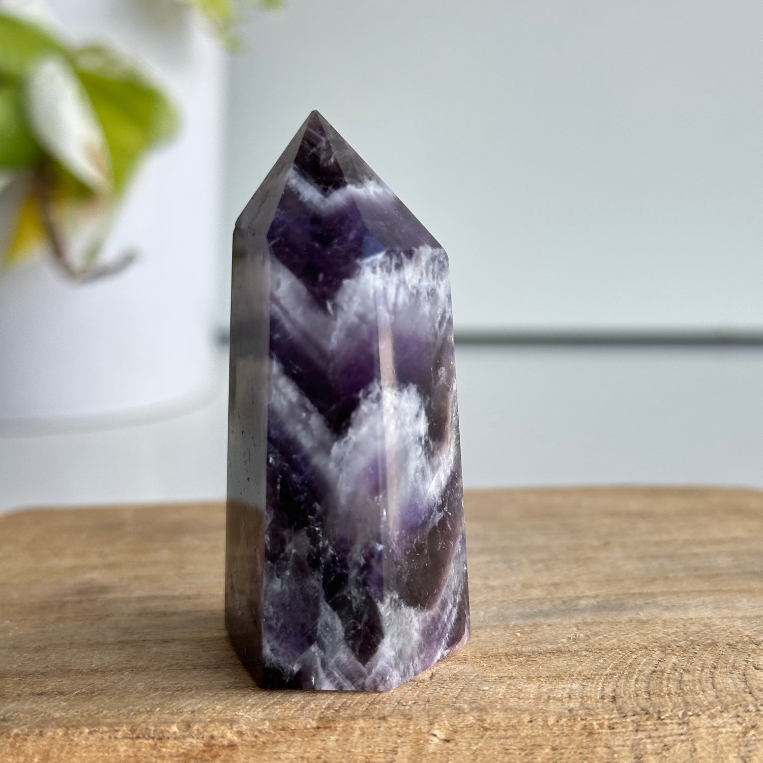 Chevron Amethyst Generator 6.4cm