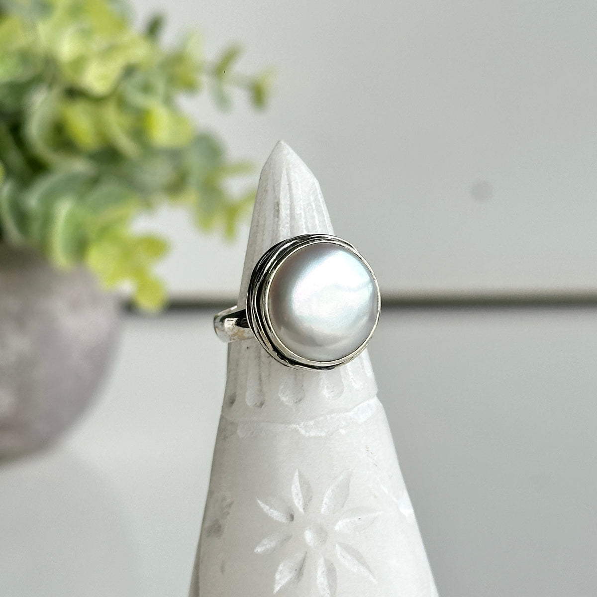 Pearl Round Ring Sz7