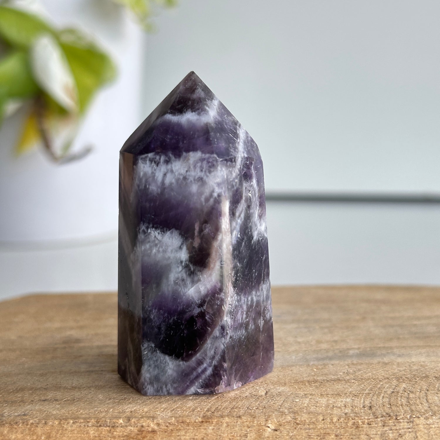 Chevron Amethyst Generator 6.4cm