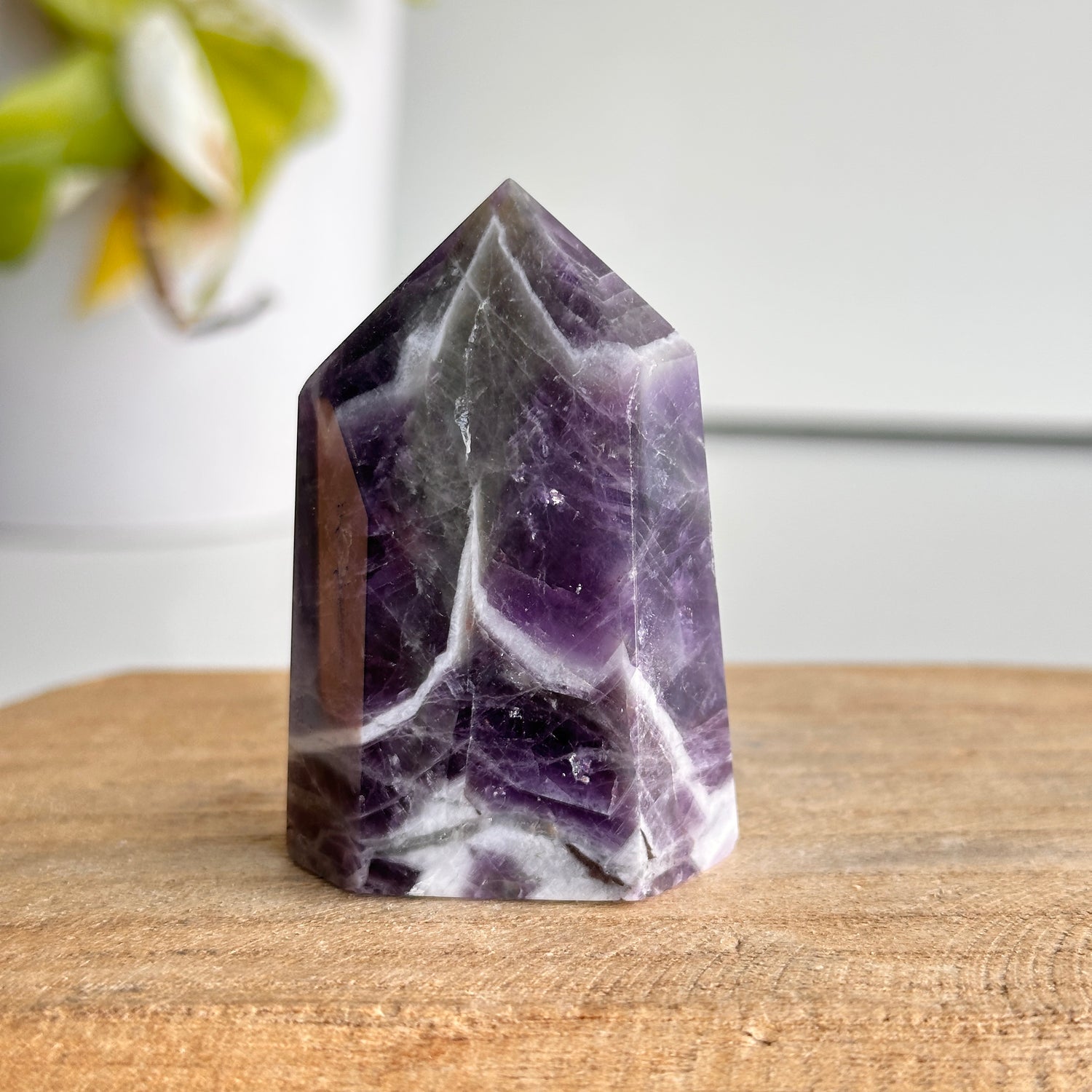 Chevron Amethyst Generator 5.9cm