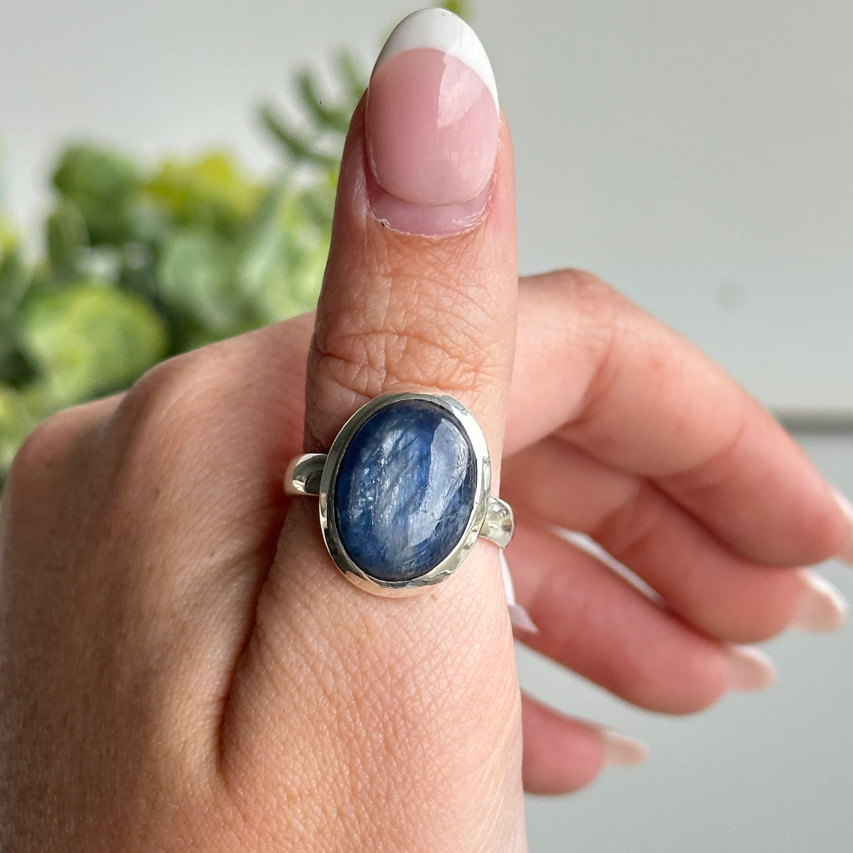 Blue Kyanite Oval Ring Sz10