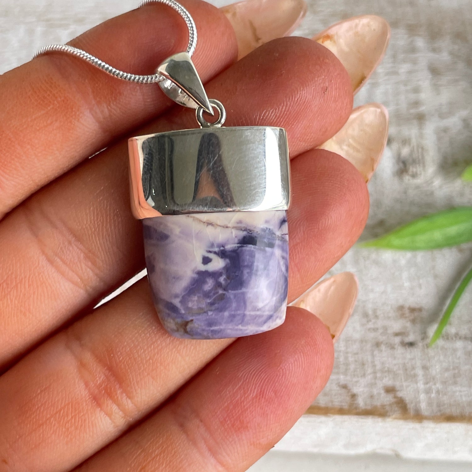 Tiffany Stone Pendant 002
