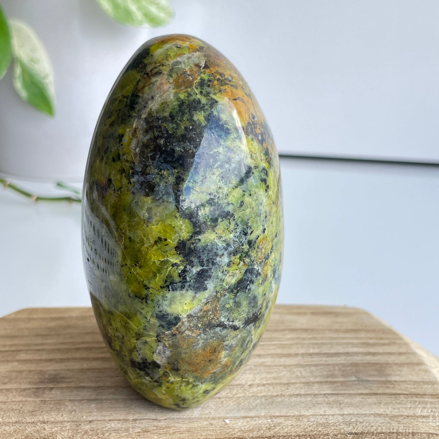 Green Opal Freeform 10.5cm