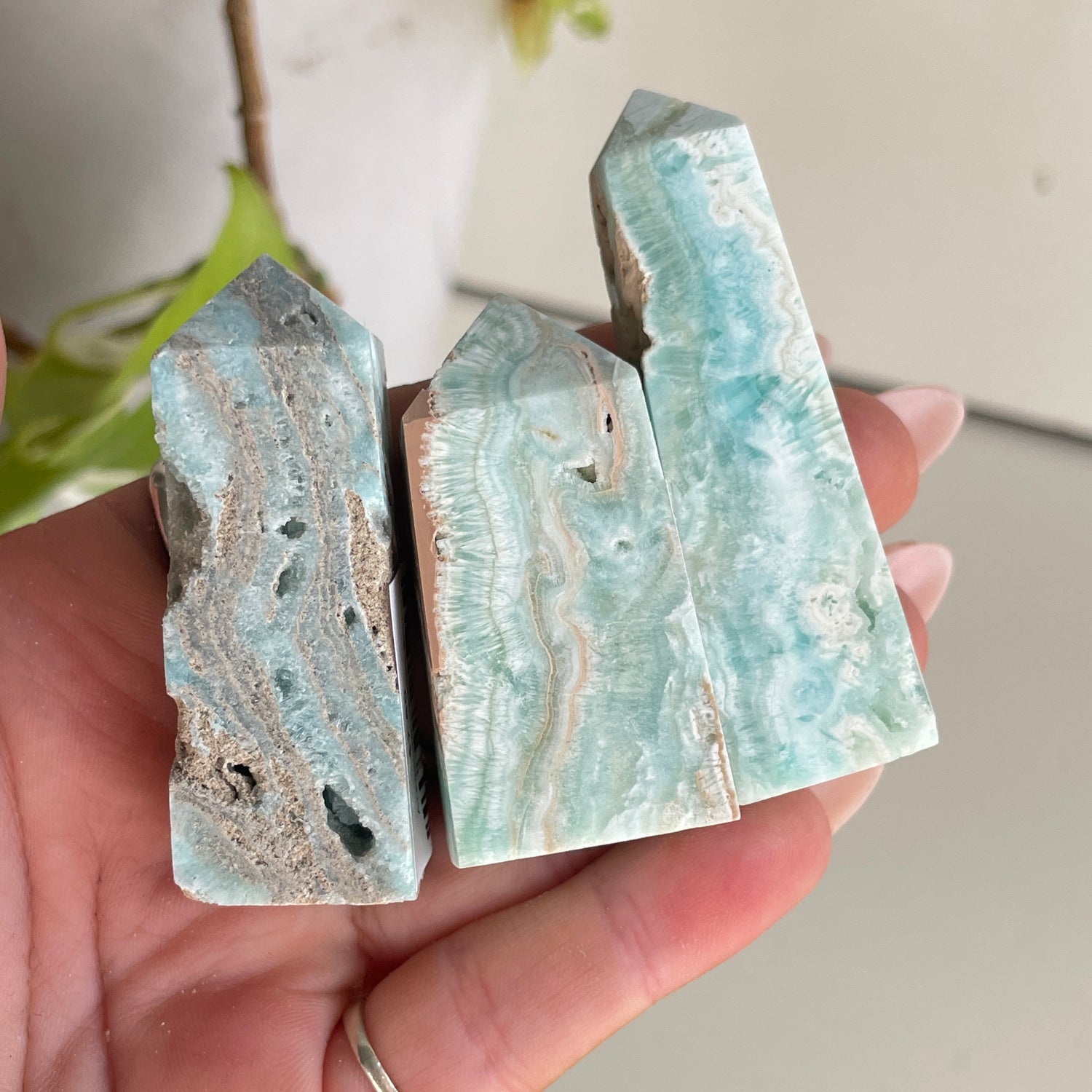 Aragonite Obelisk Sml