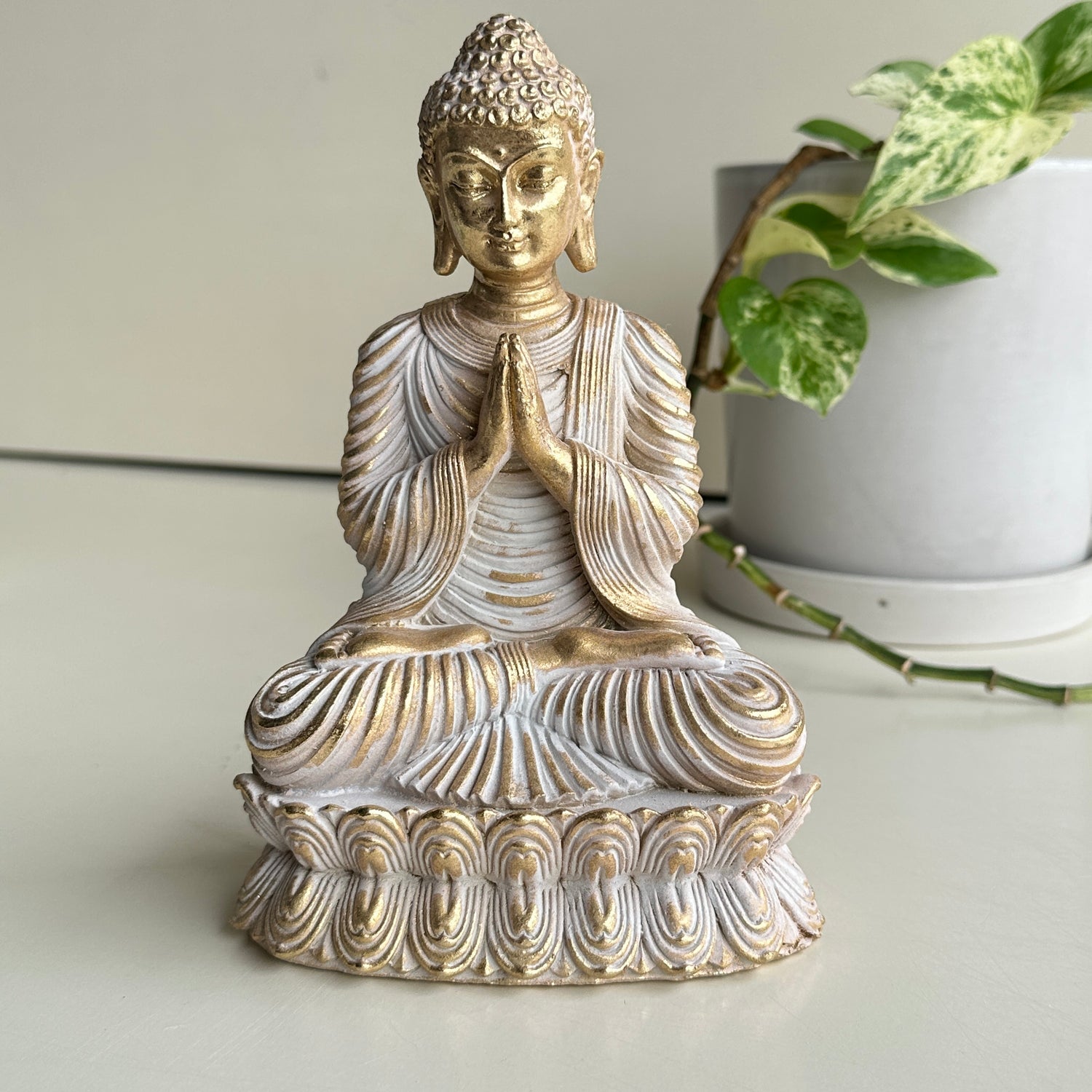 Gold White Sitting Buddha PSB236A