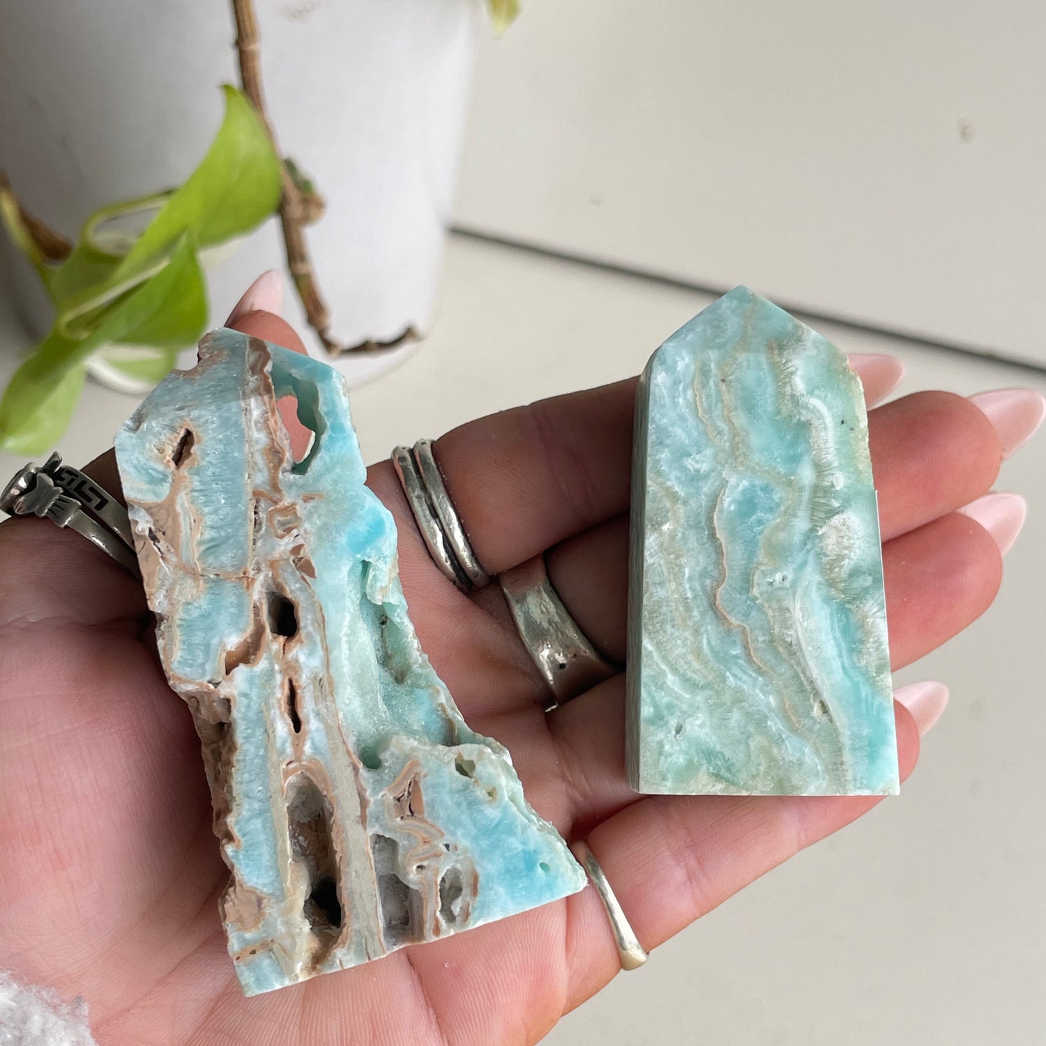 Aragonite Obelisk Lge