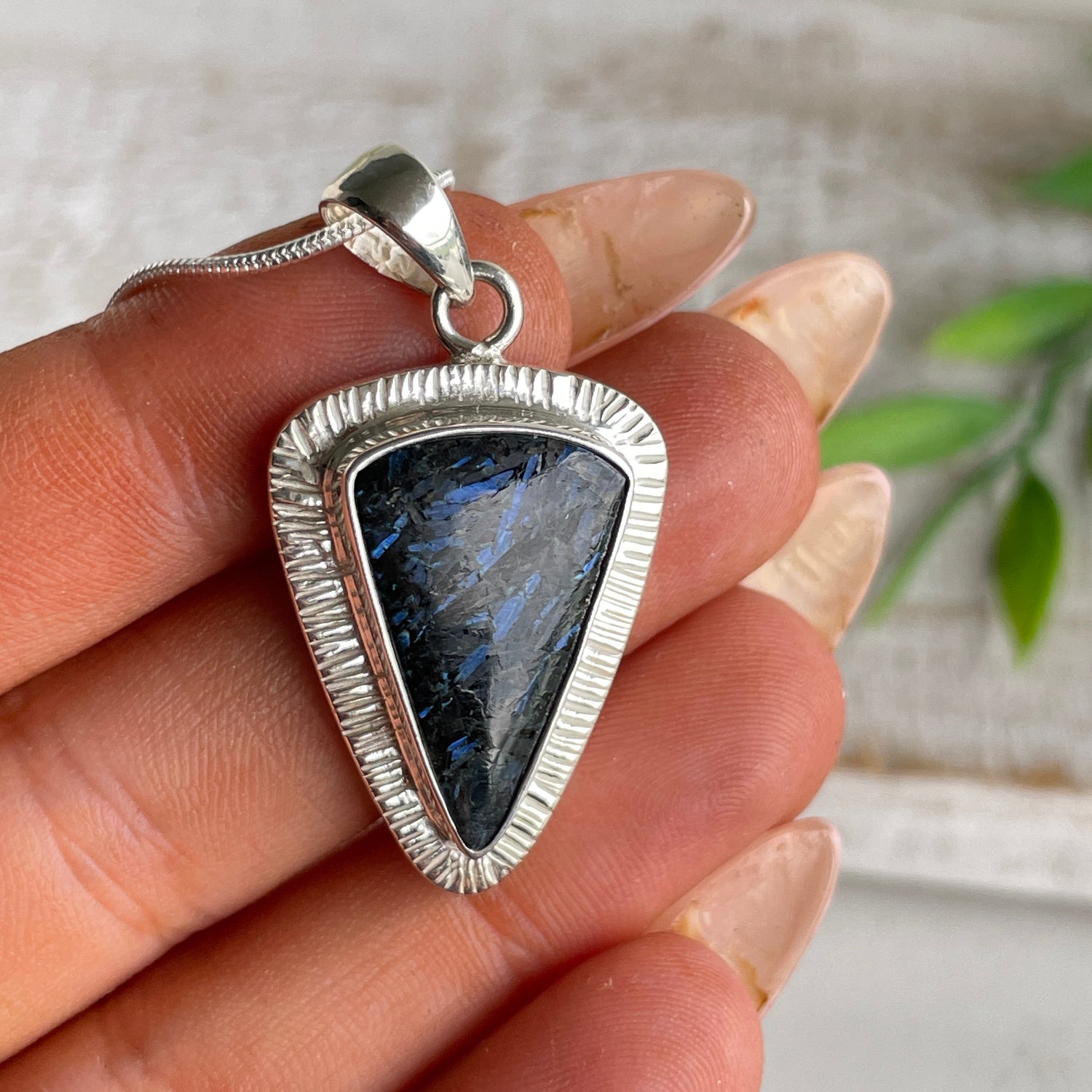 Nuummite Triangle Pendant 001