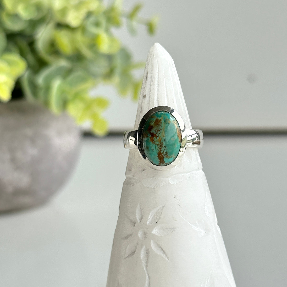 Turquoise Oval Ring Sz8