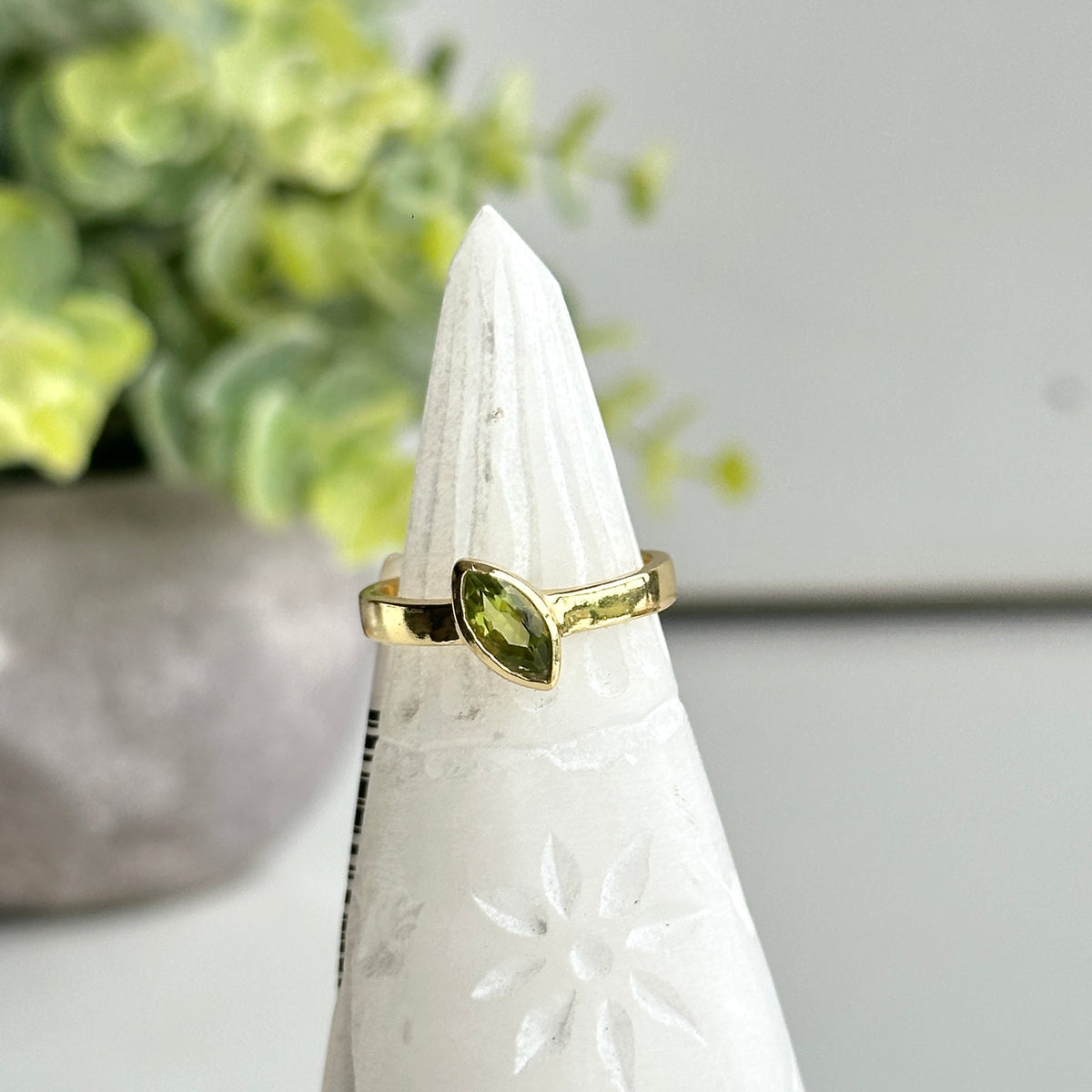 Gold Plated Peridot Marquise Ring Sz8