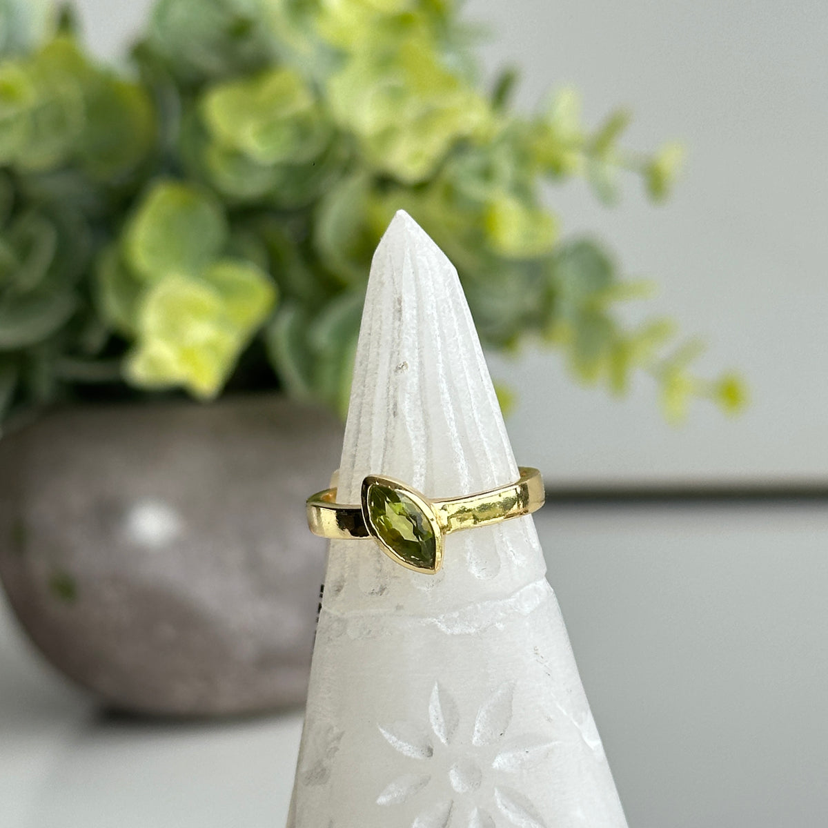 Gold Plated Peridot Marquise Ring Sz8