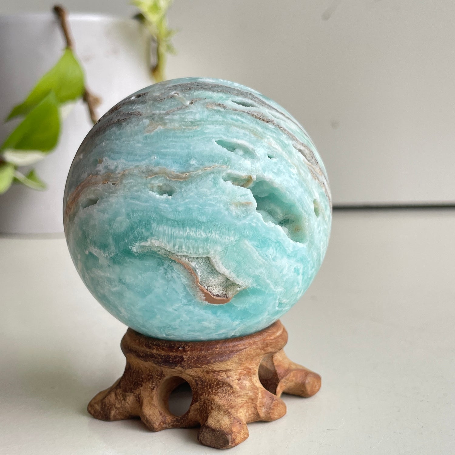 Aragonite Sphere 6.8cm
