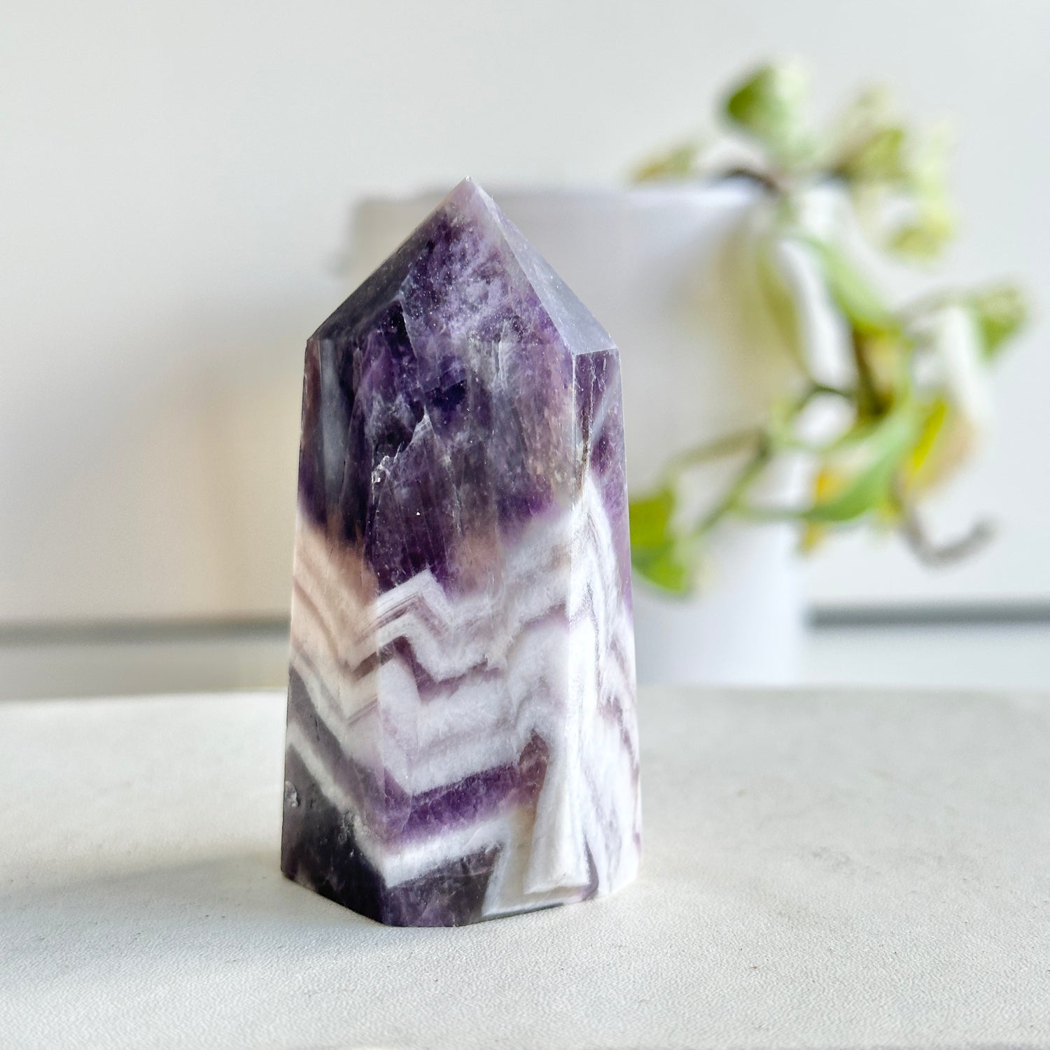 Chevron Amethyst Generator 6.6cm