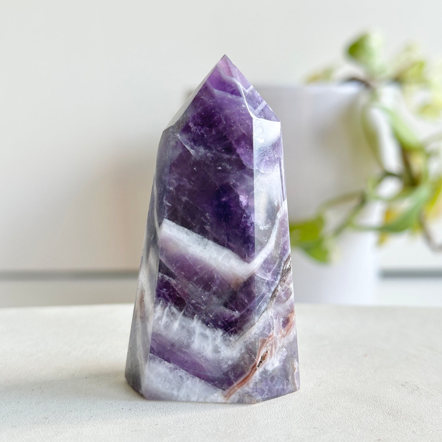 Chevron Amethyst Generator 6.9cm