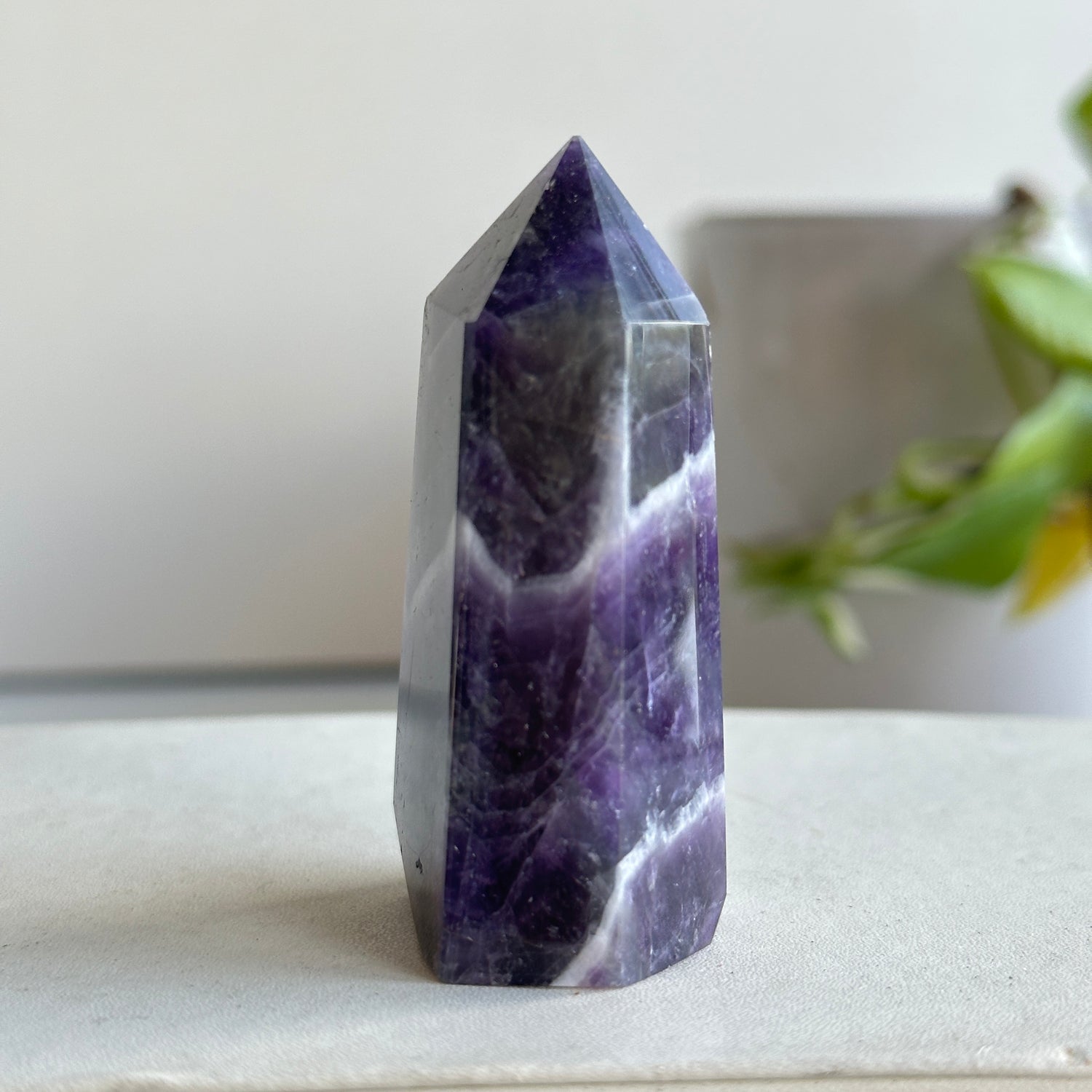 Chevron Amethyst Generator 6.7cm