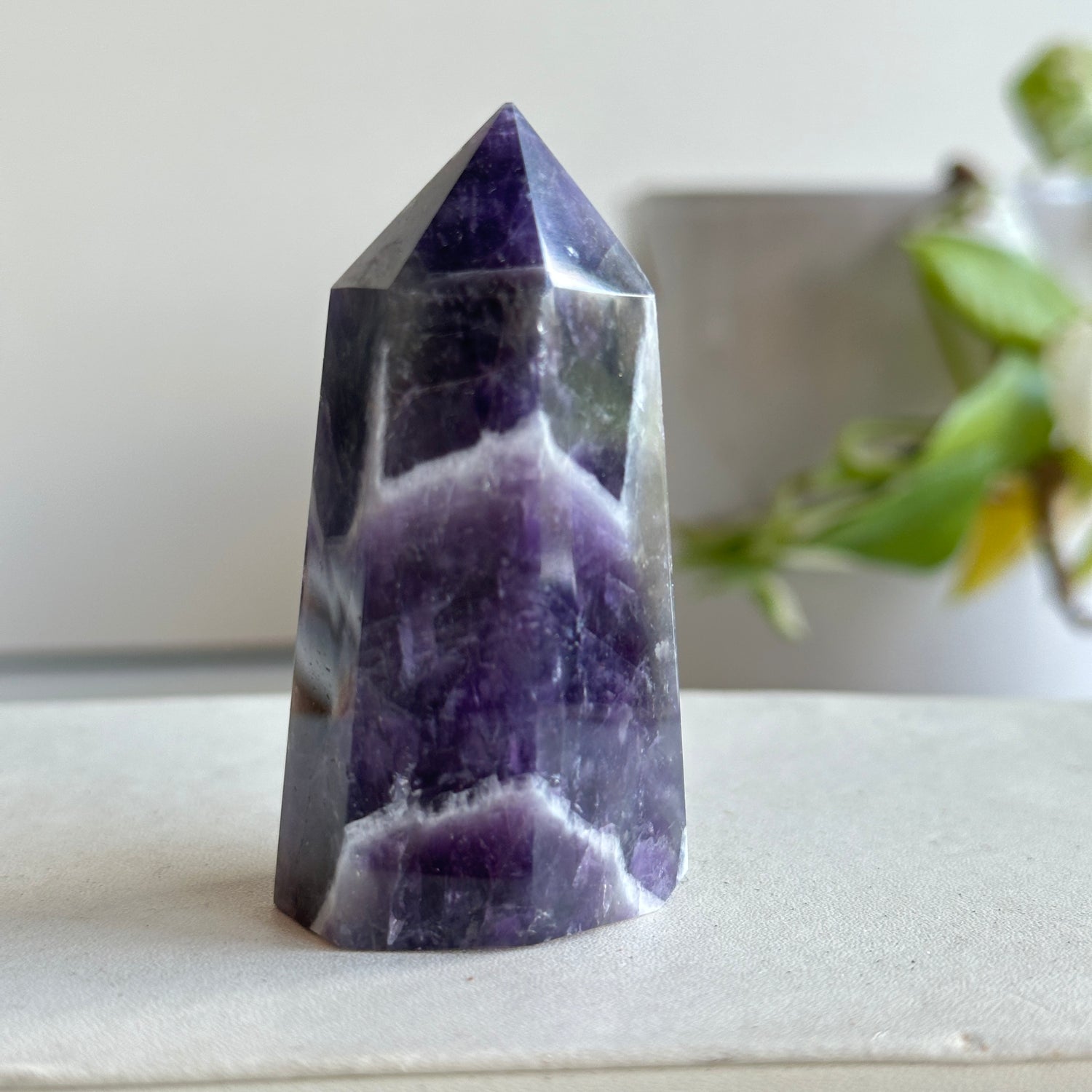 Chevron Amethyst Generator 6.7cm