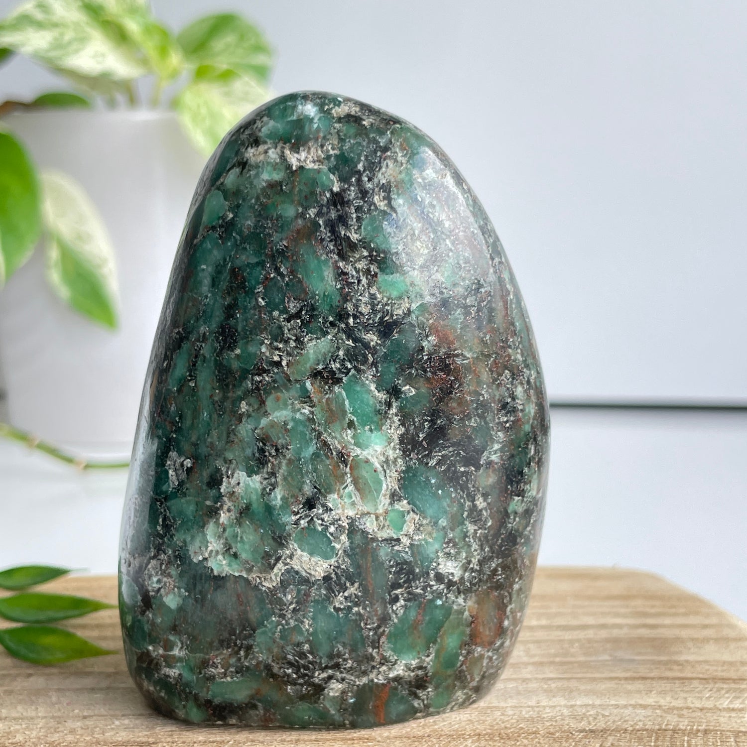 Emerald Mica 'Mutokolite' Freeform 9.5cm