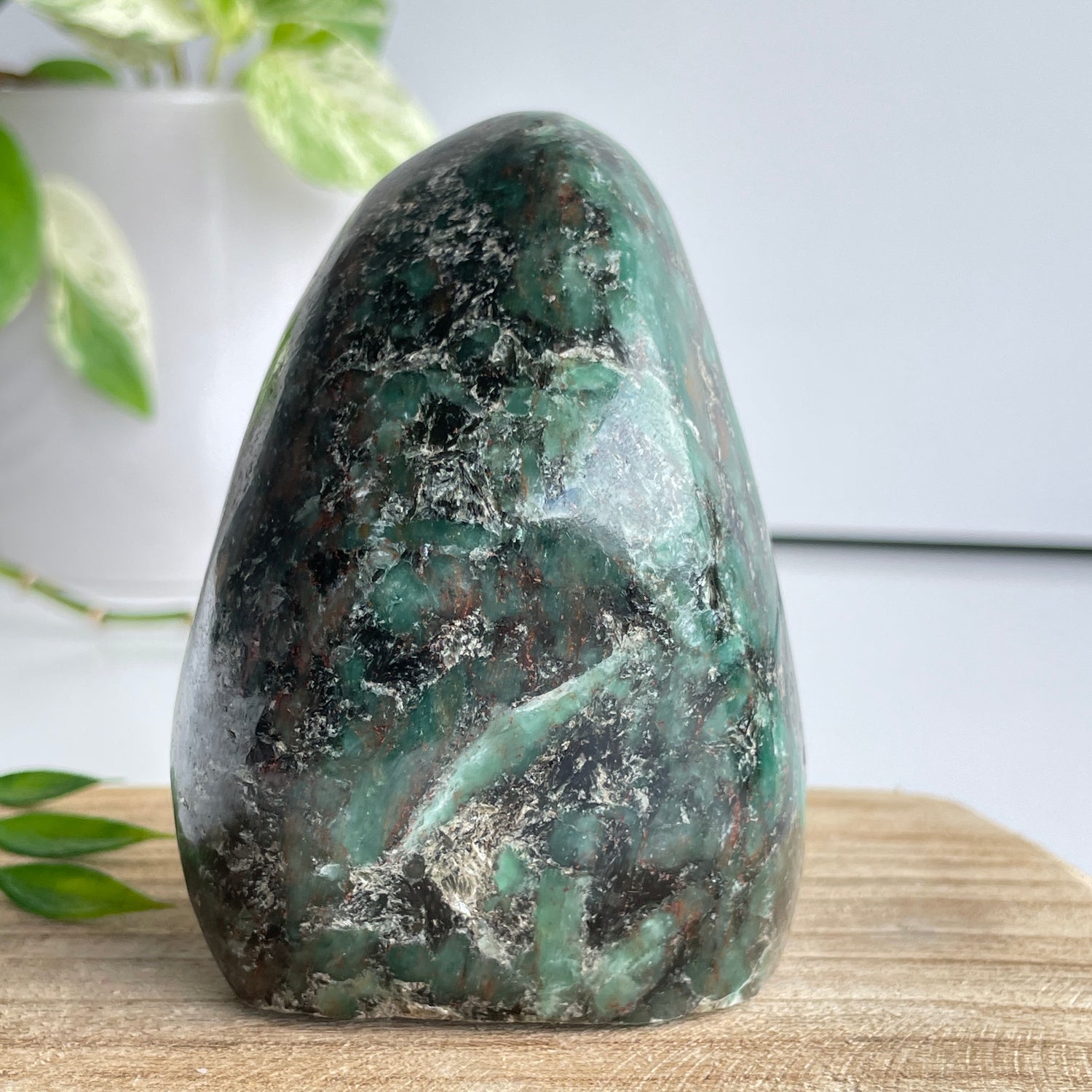 Emerald Mica 'Mutokolite' Freeform 9.5cm