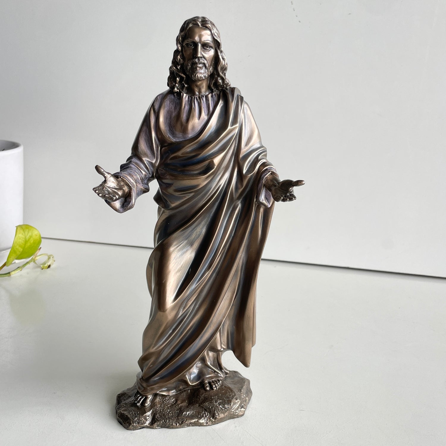 Jesus Statue C538