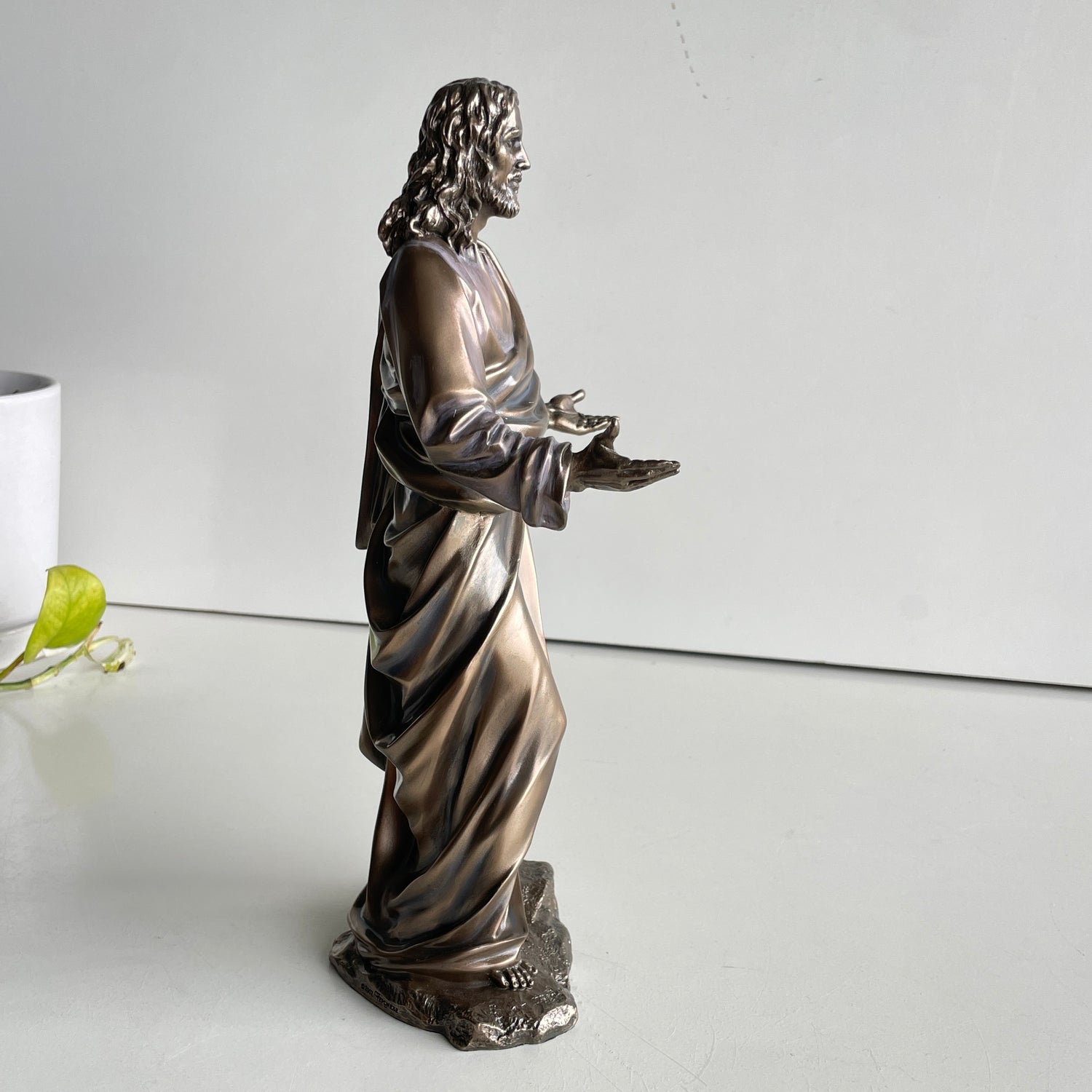 Jesus Statue C538