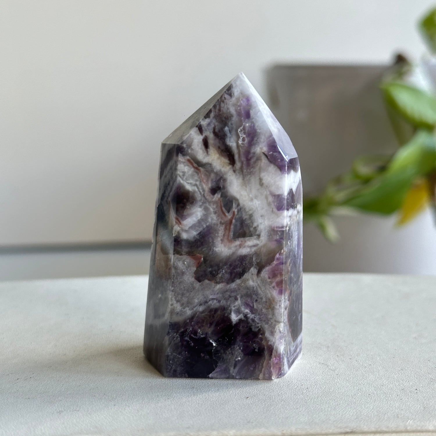 Chevron Amethyst Generator 6.4cm