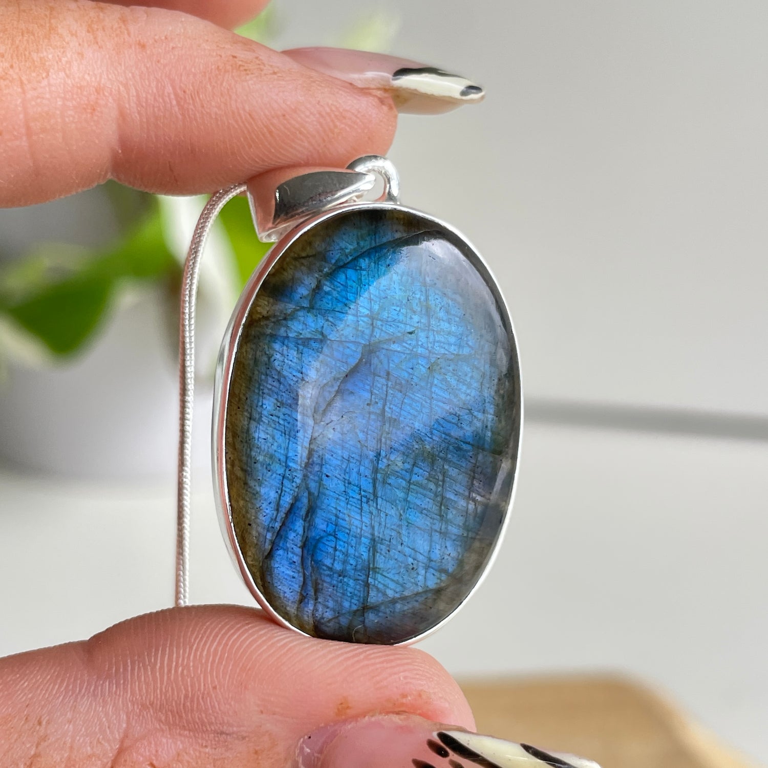 Labradorite Oval Pendant