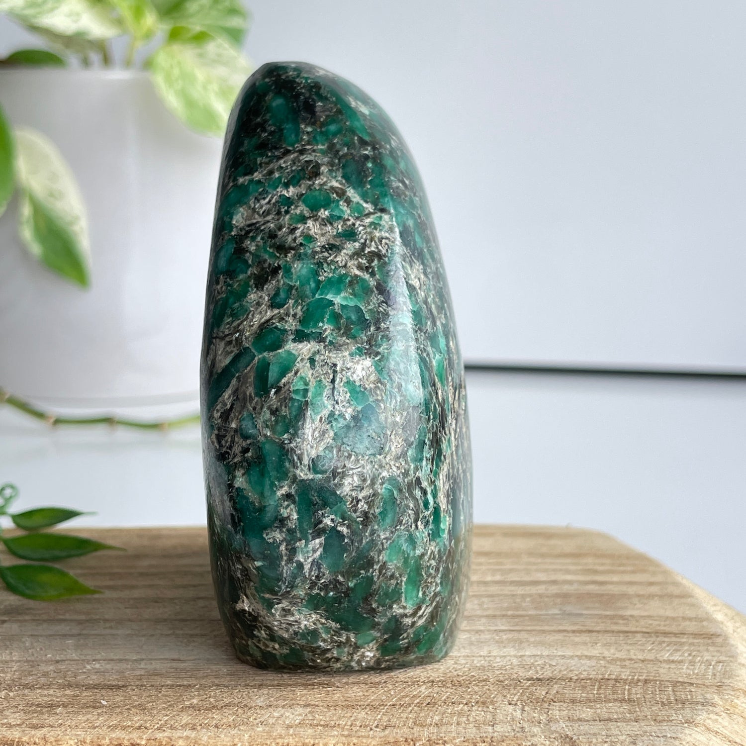 Emerald Mica 'Mutokolite' Freeform 9.4cm
