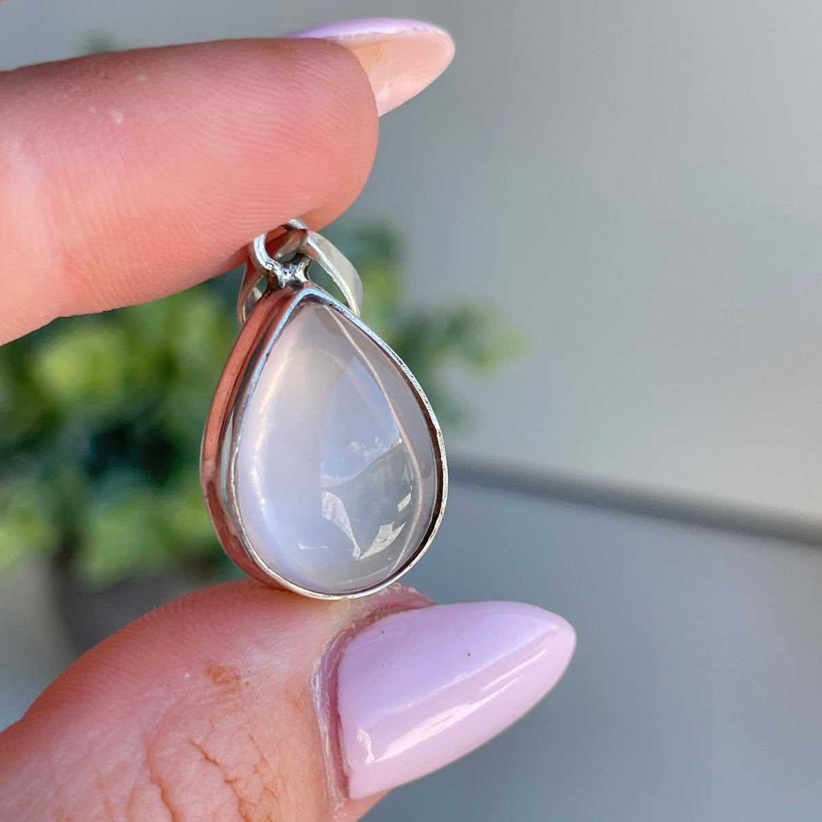 Rose Quartz Teardrop Pendant