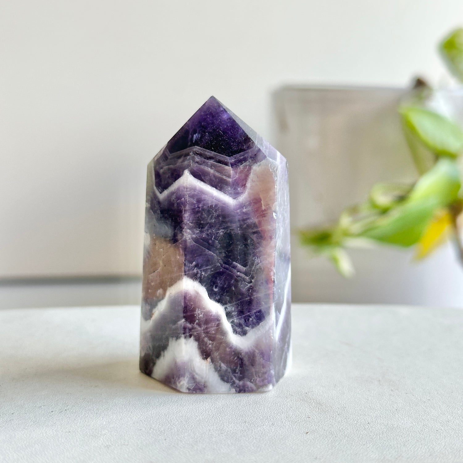 Chevron Amethyst Generator 6.1cm