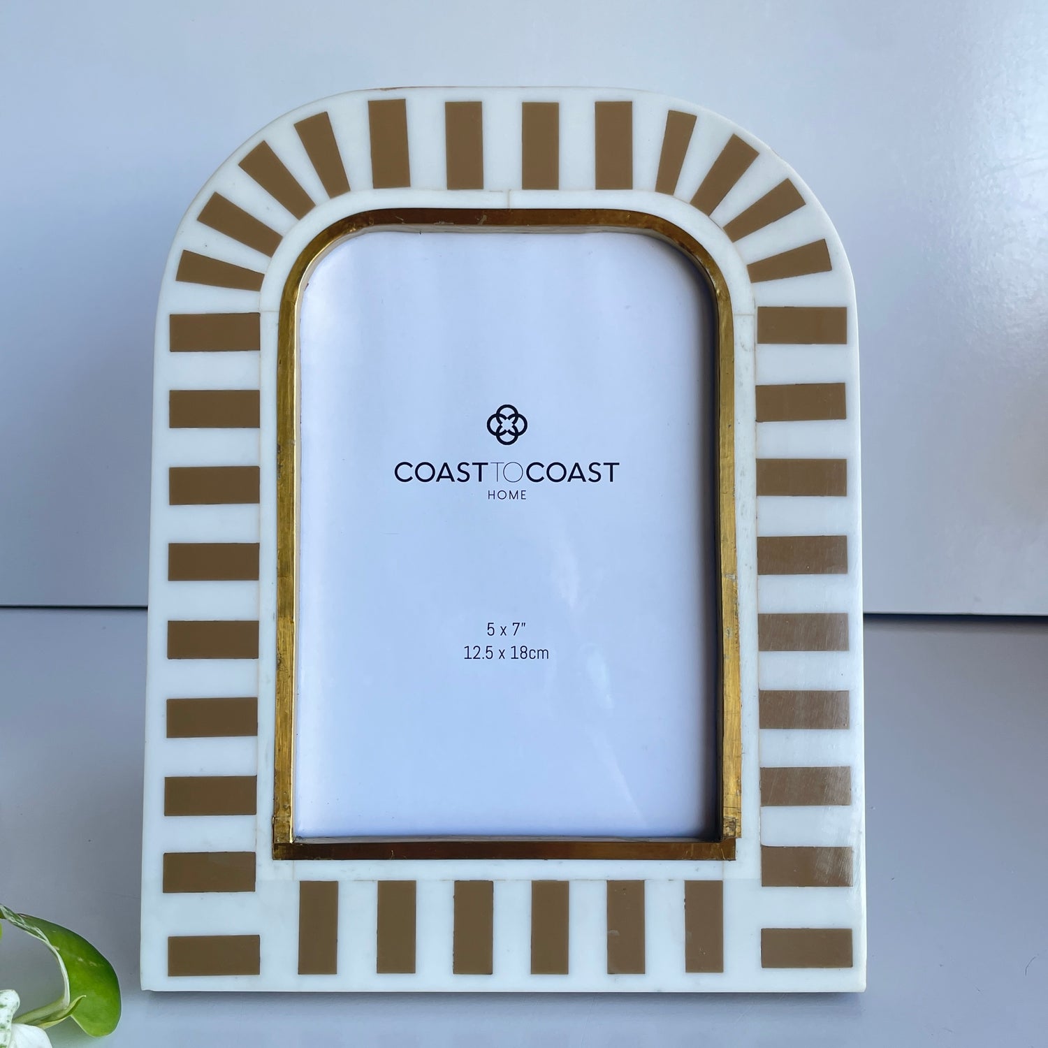 Alexis Photo Frame 5x7 FP1910
