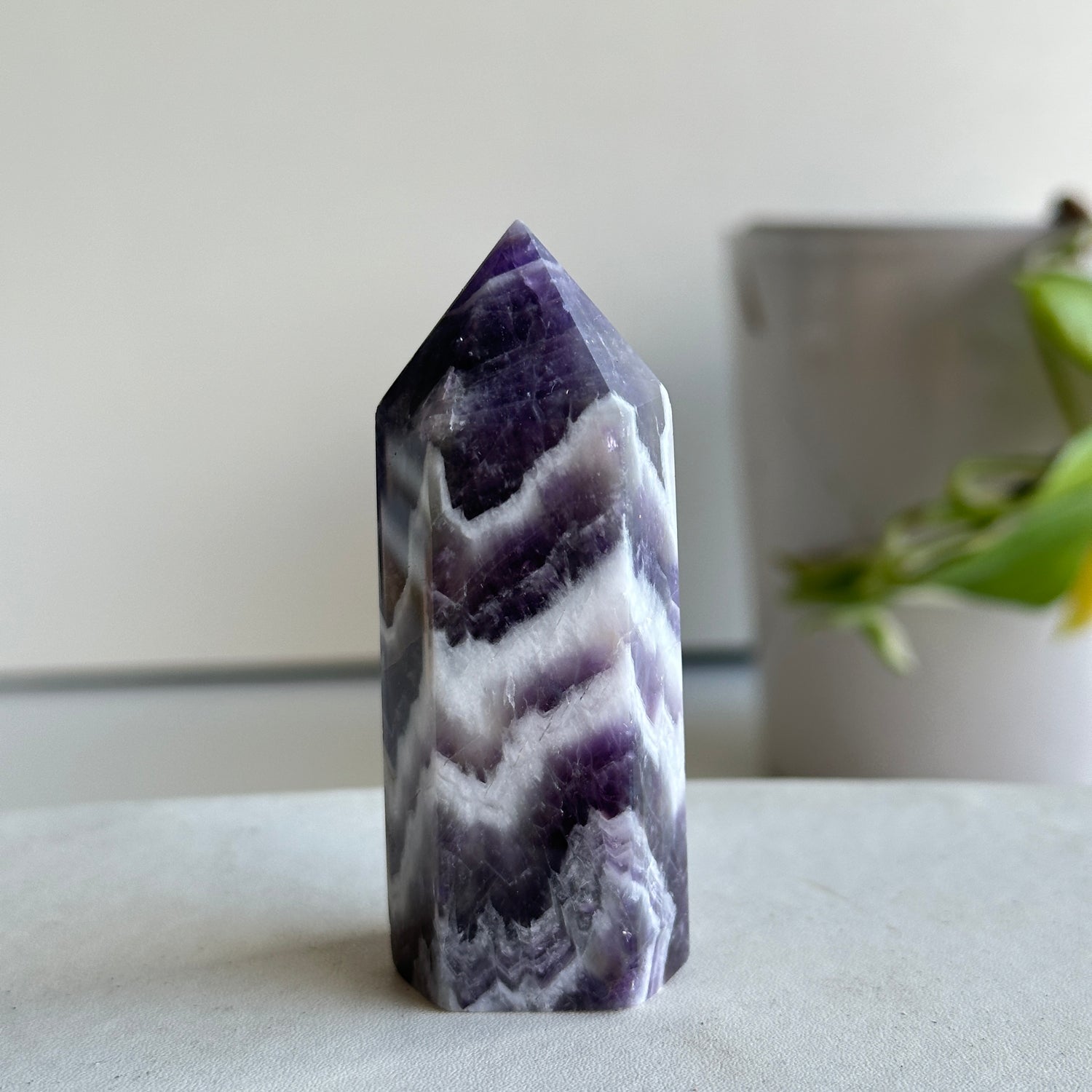 Chevron Amethyst Generator 7.2cm