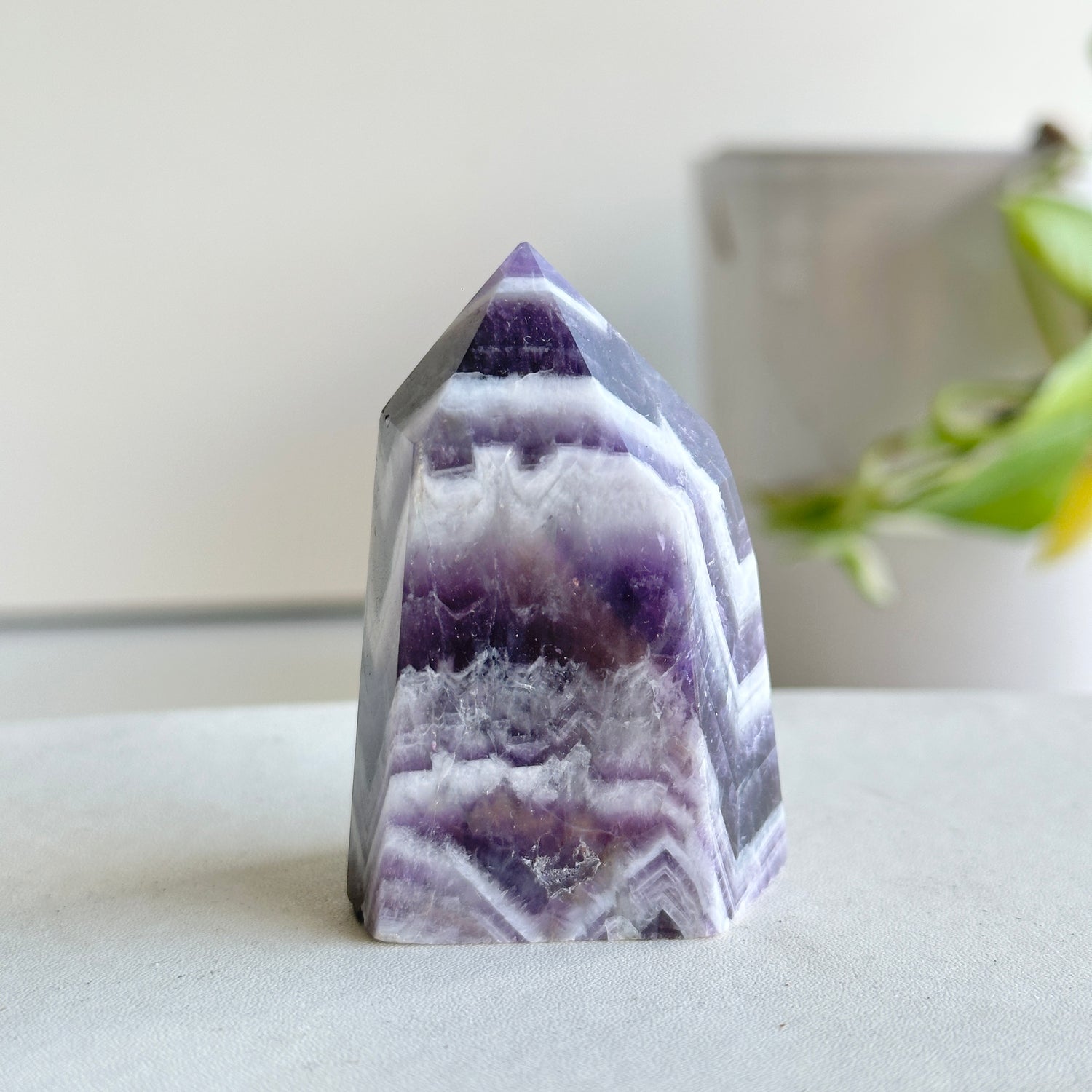 Chevron Amethyst Generator 5.9cm