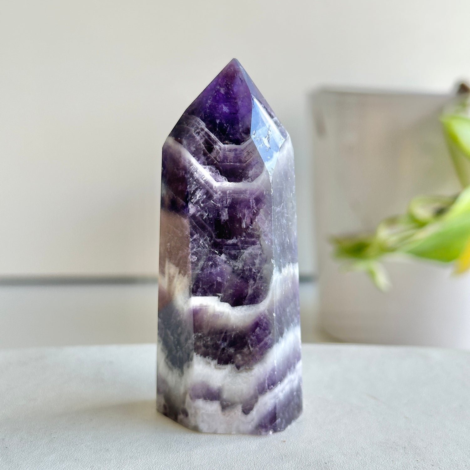 Chevron Amethyst Generator 7.9cm