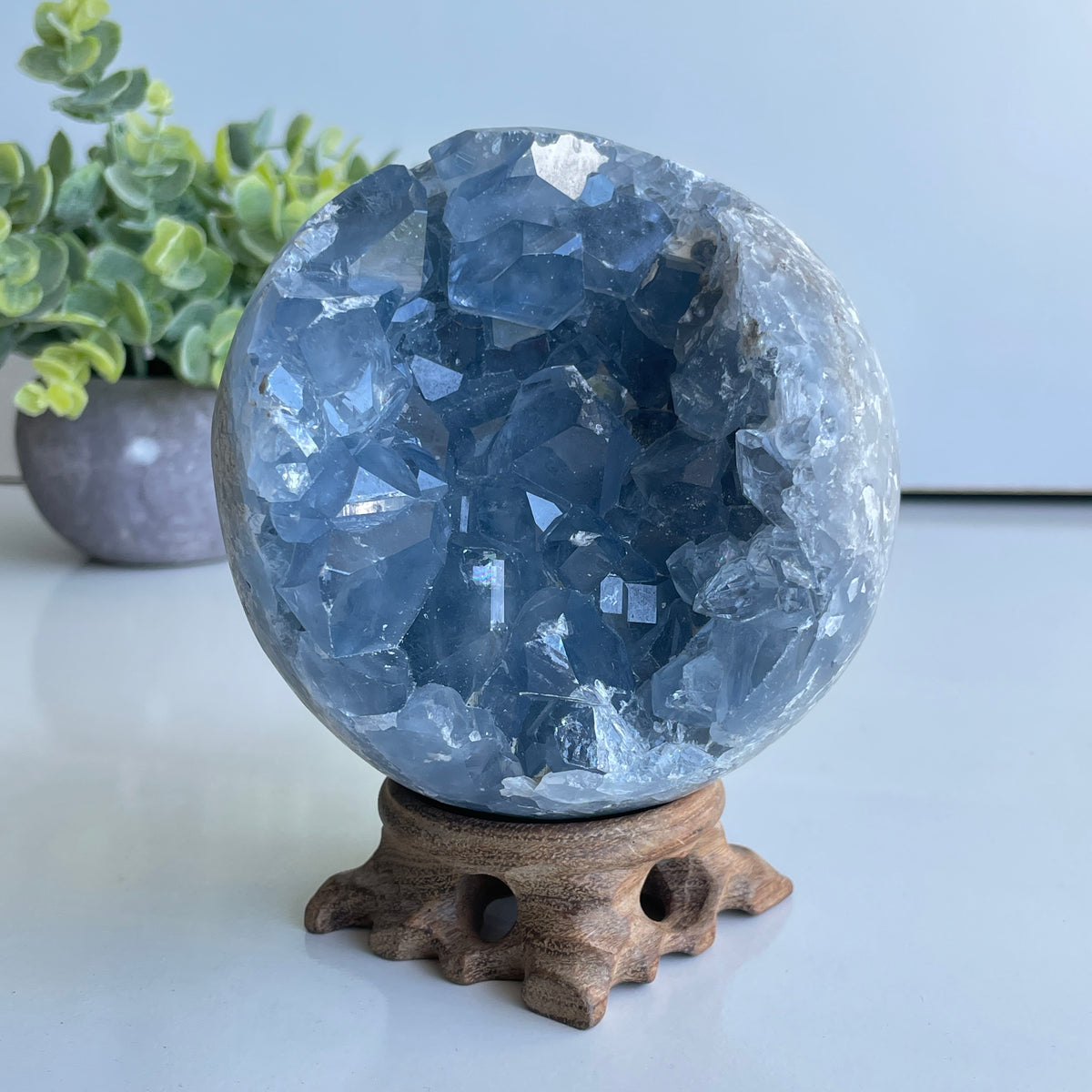 Celestite Sphere 2.098kg