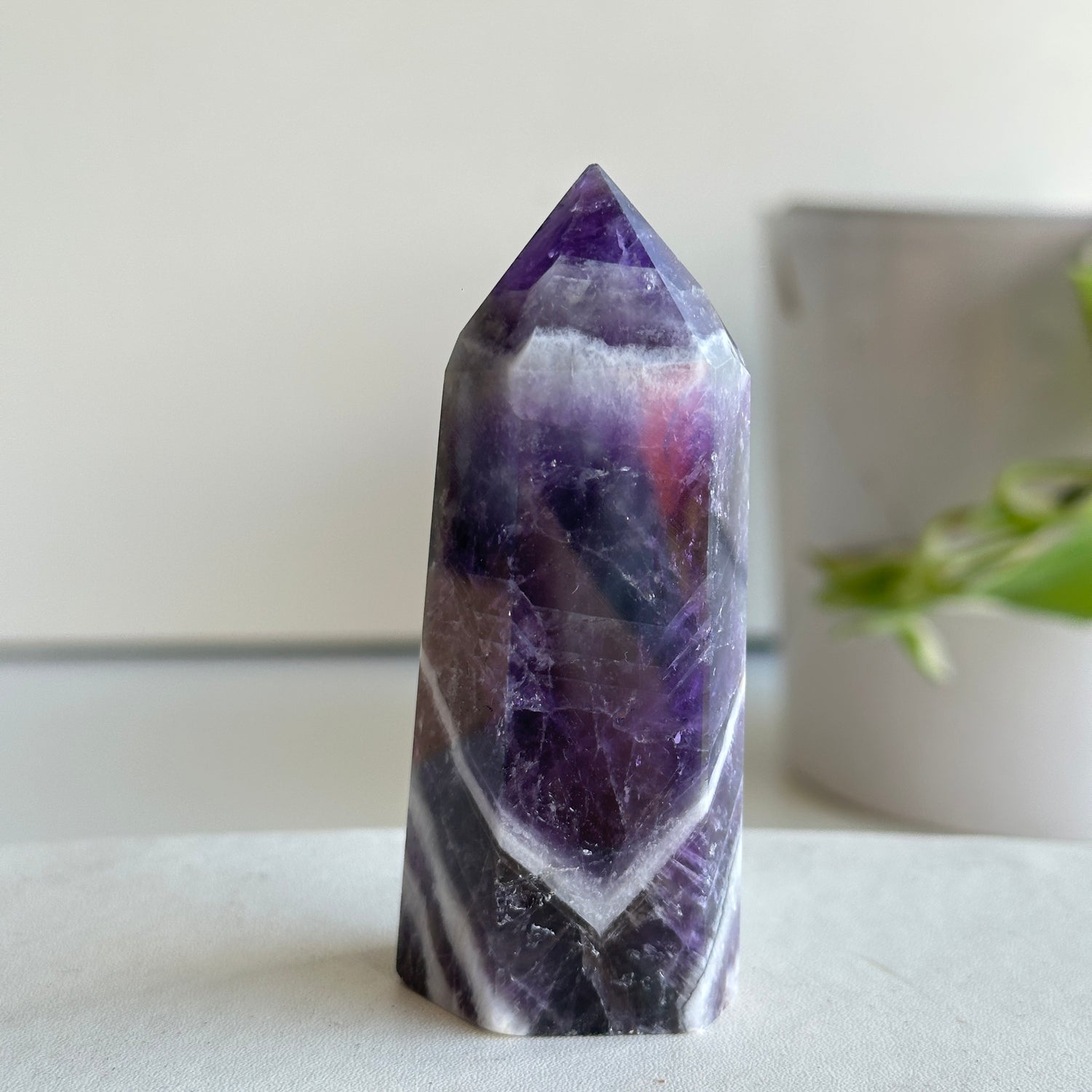 Chevron Amethyst Generator 7.9cm