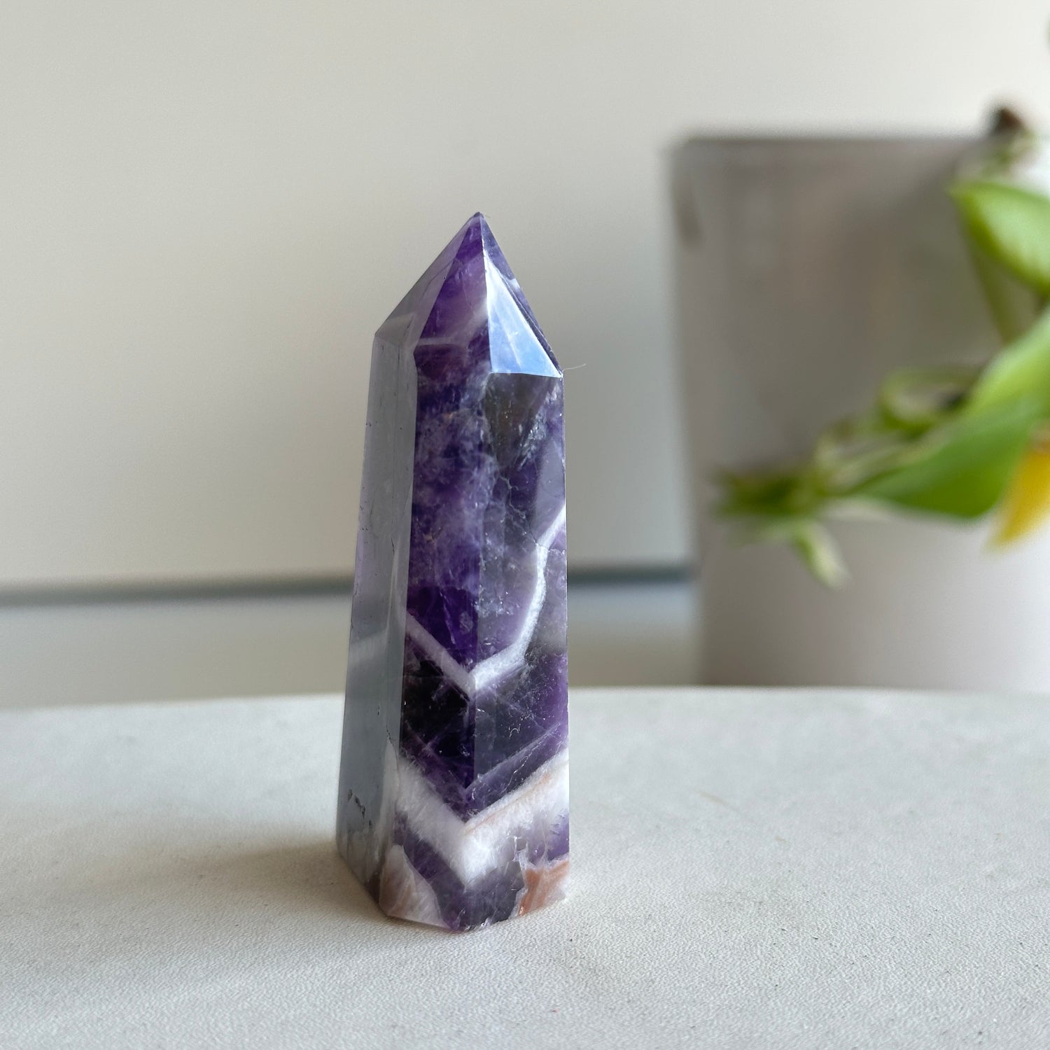 Chevron Amethyst Generator 6.2cm