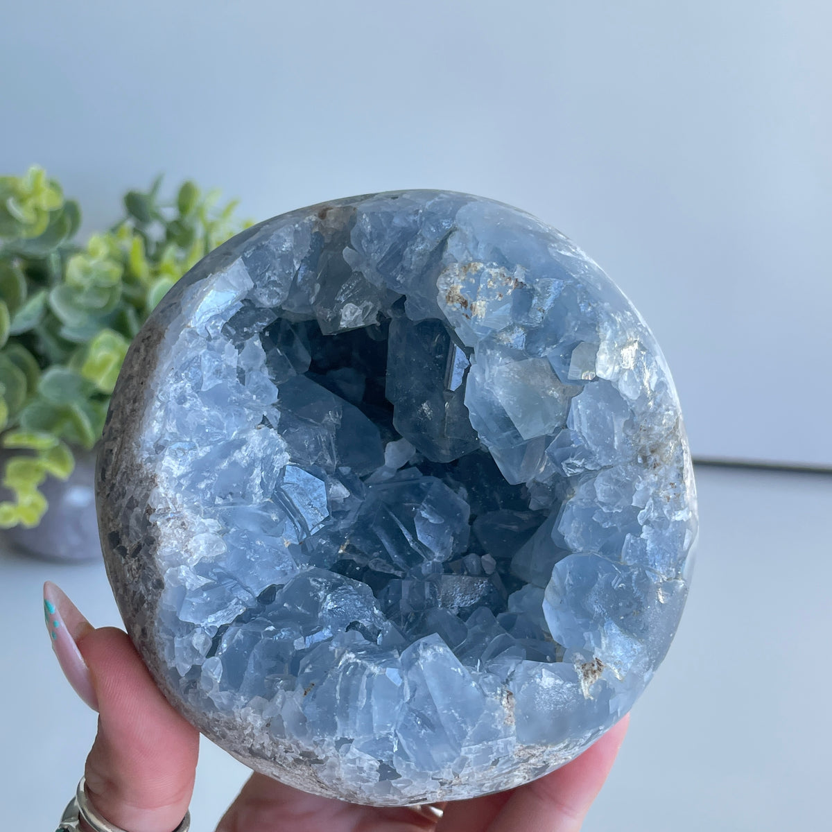 Celestite Sphere 1.446kg