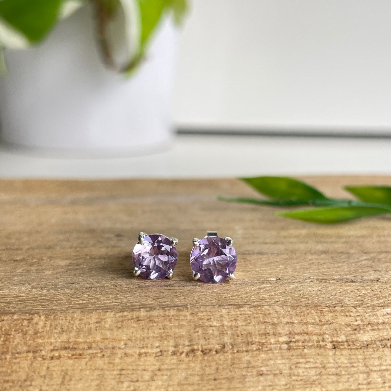 Amethyst Round Earrings