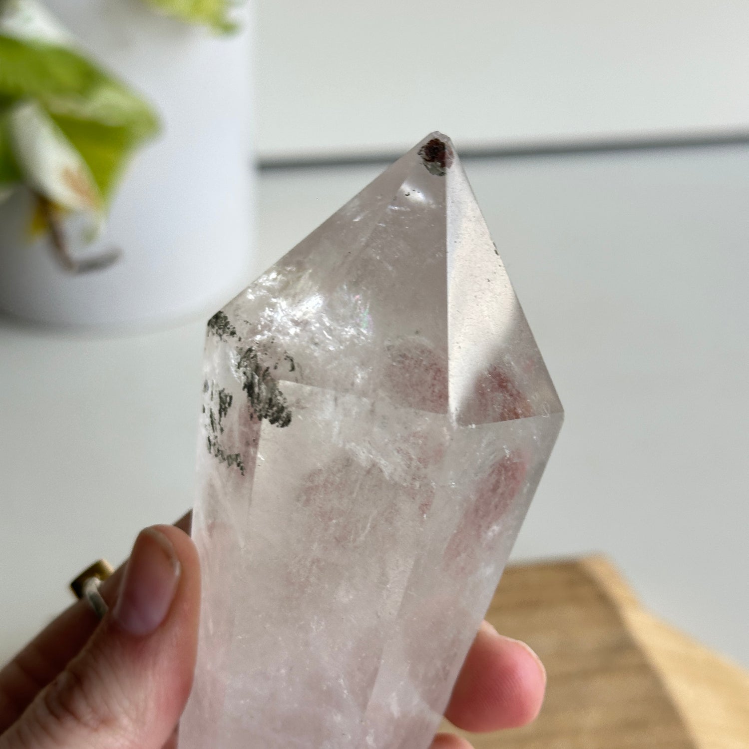 Lodolite Wand ( Sight Chip ) 13.2cm