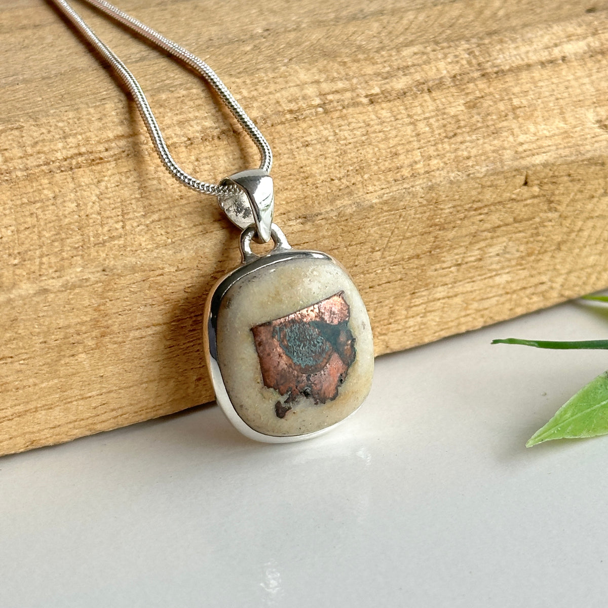 Copper In Agate Oval Pendant